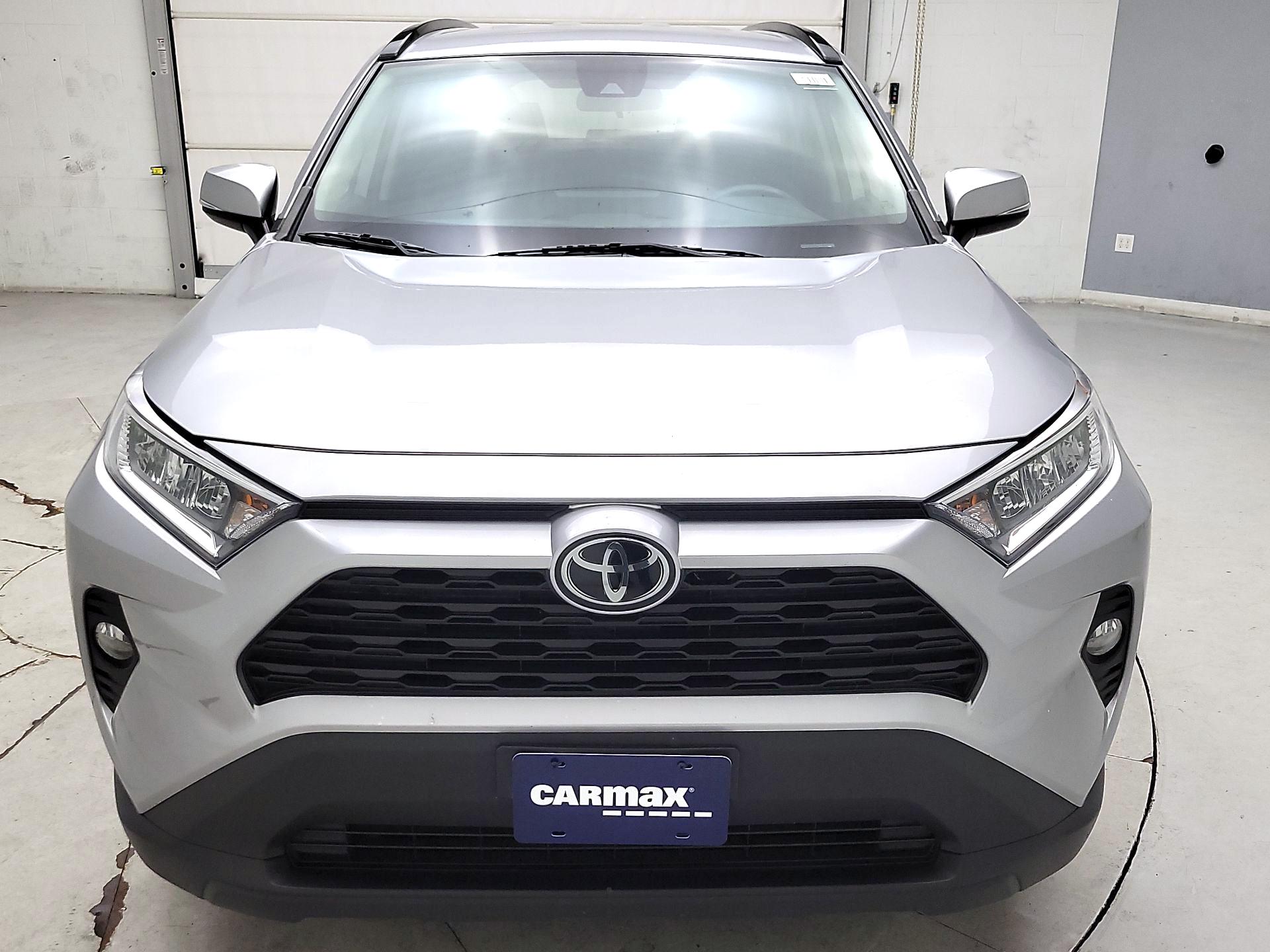 Thumbnail: 2020 Toyota RAV4 - 2