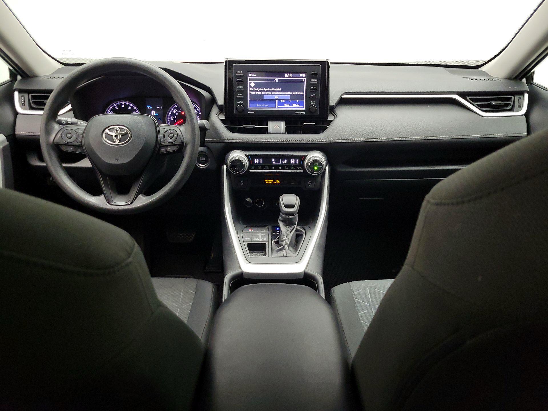 Thumbnail: 2020 Toyota RAV4 - 8