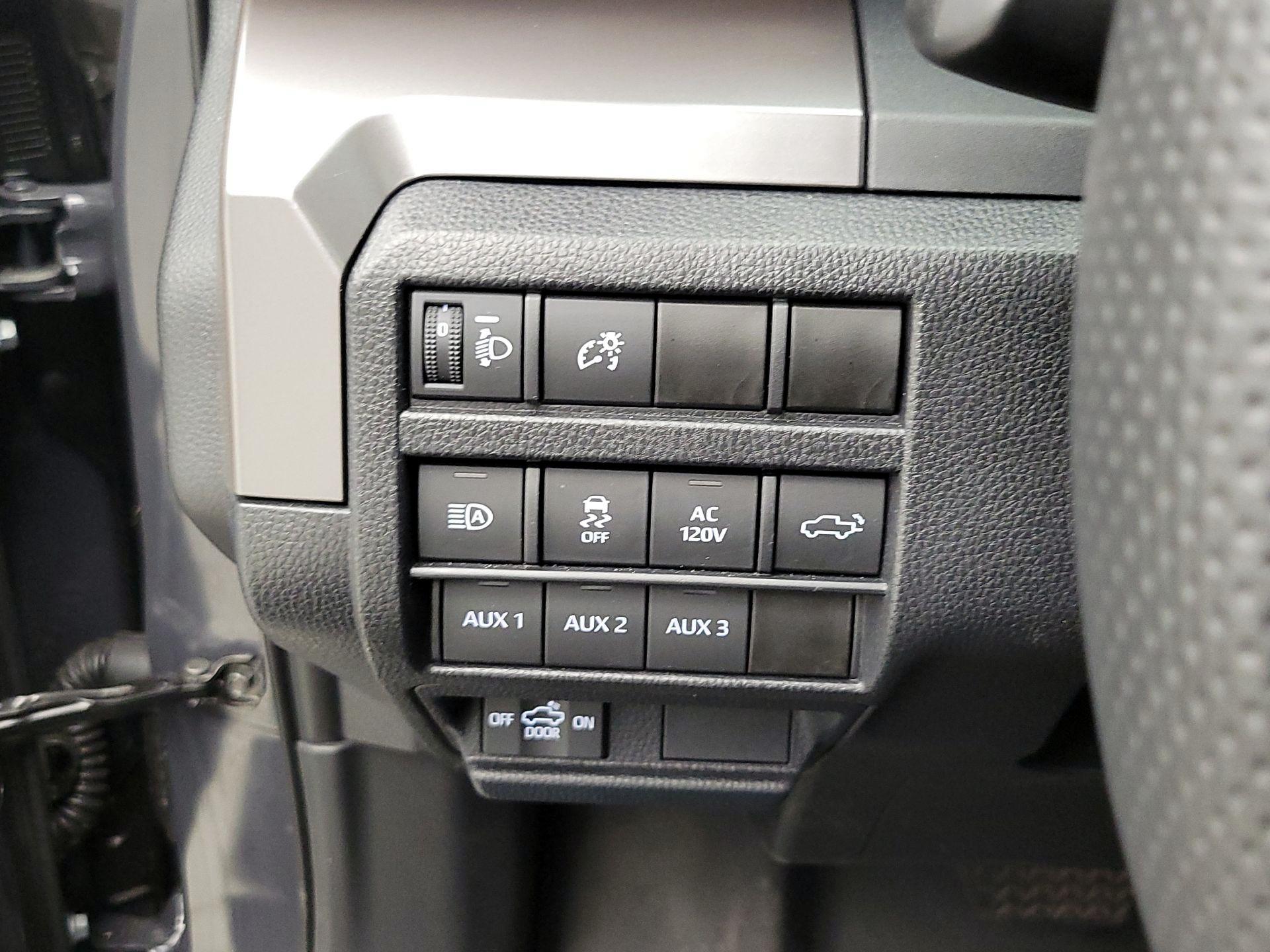 Thumbnail: 2024 Toyota Tacoma - 13