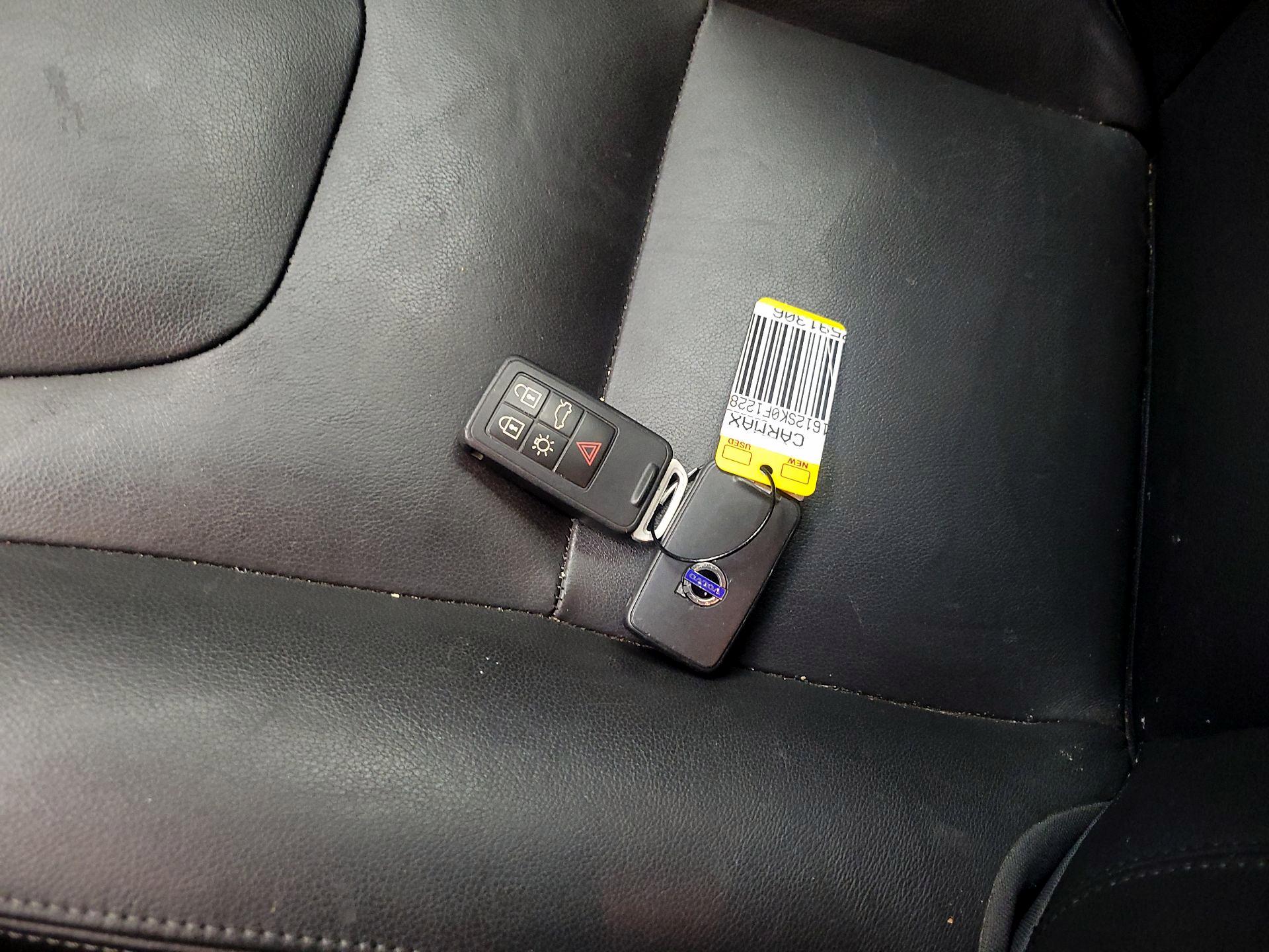 Thumbnail: 2015 Volvo V60 - 19