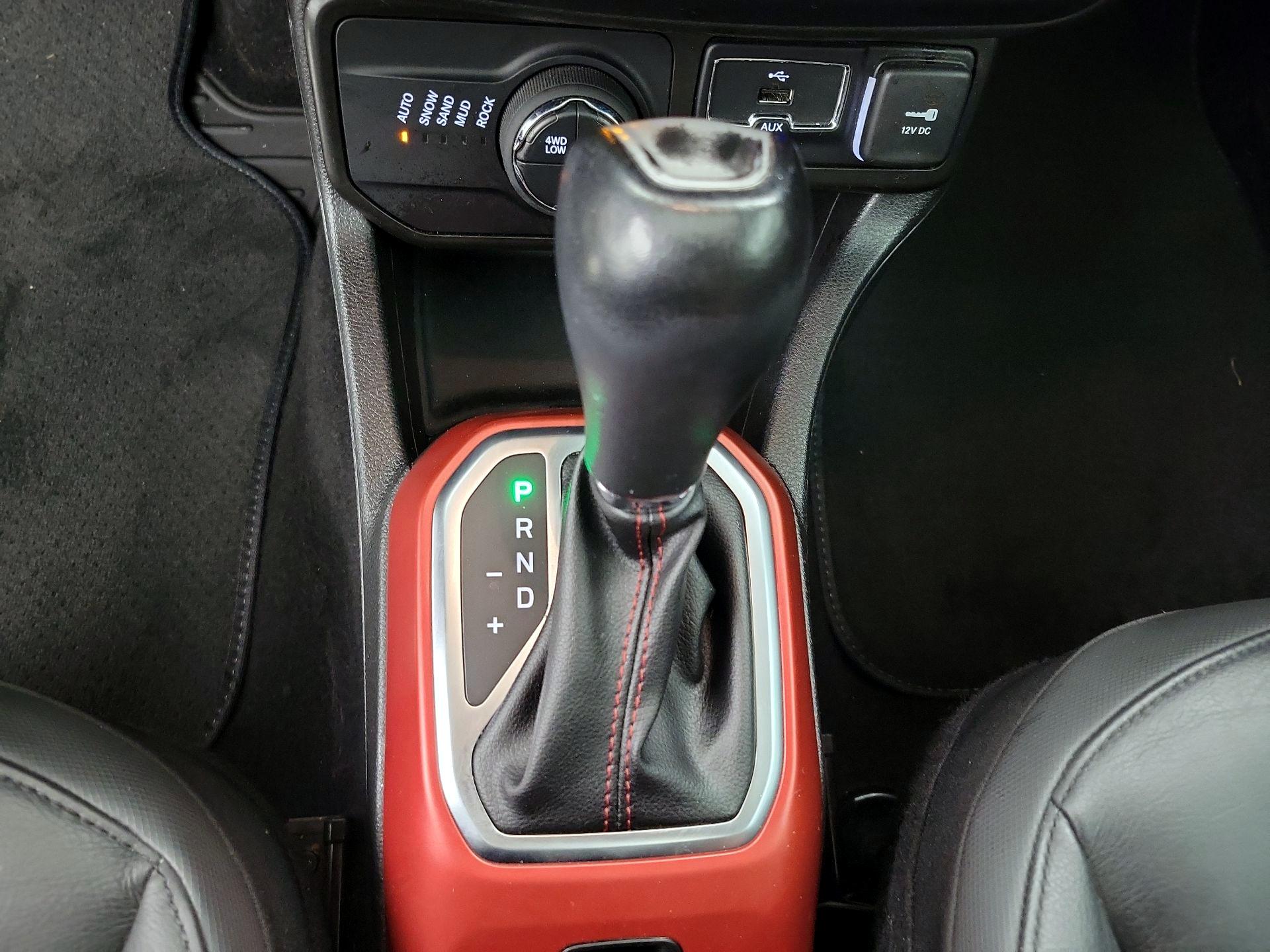 Thumbnail: 2021 Jeep Renegade - 18