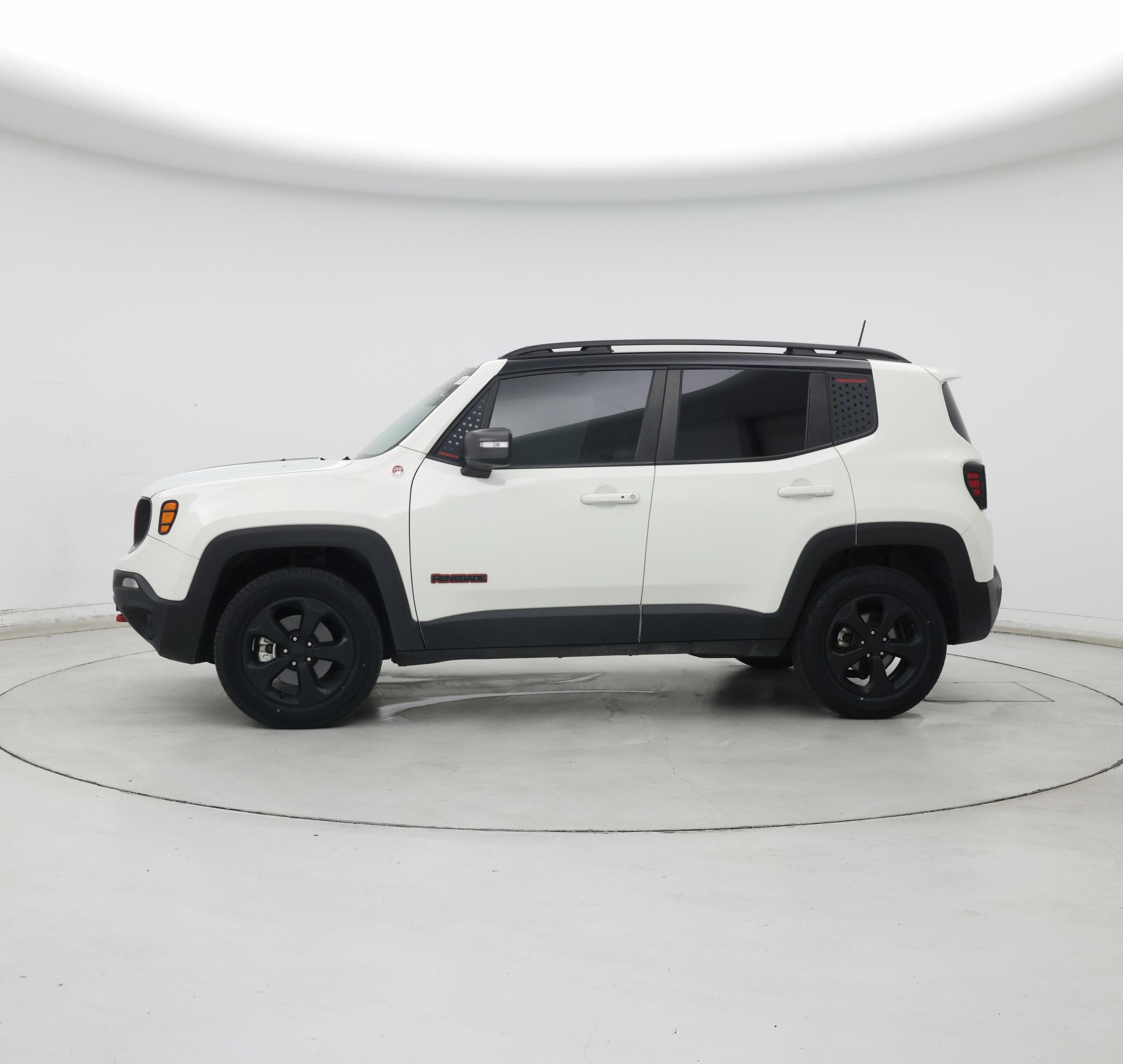 Thumbnail: 2021 Jeep Renegade - 3