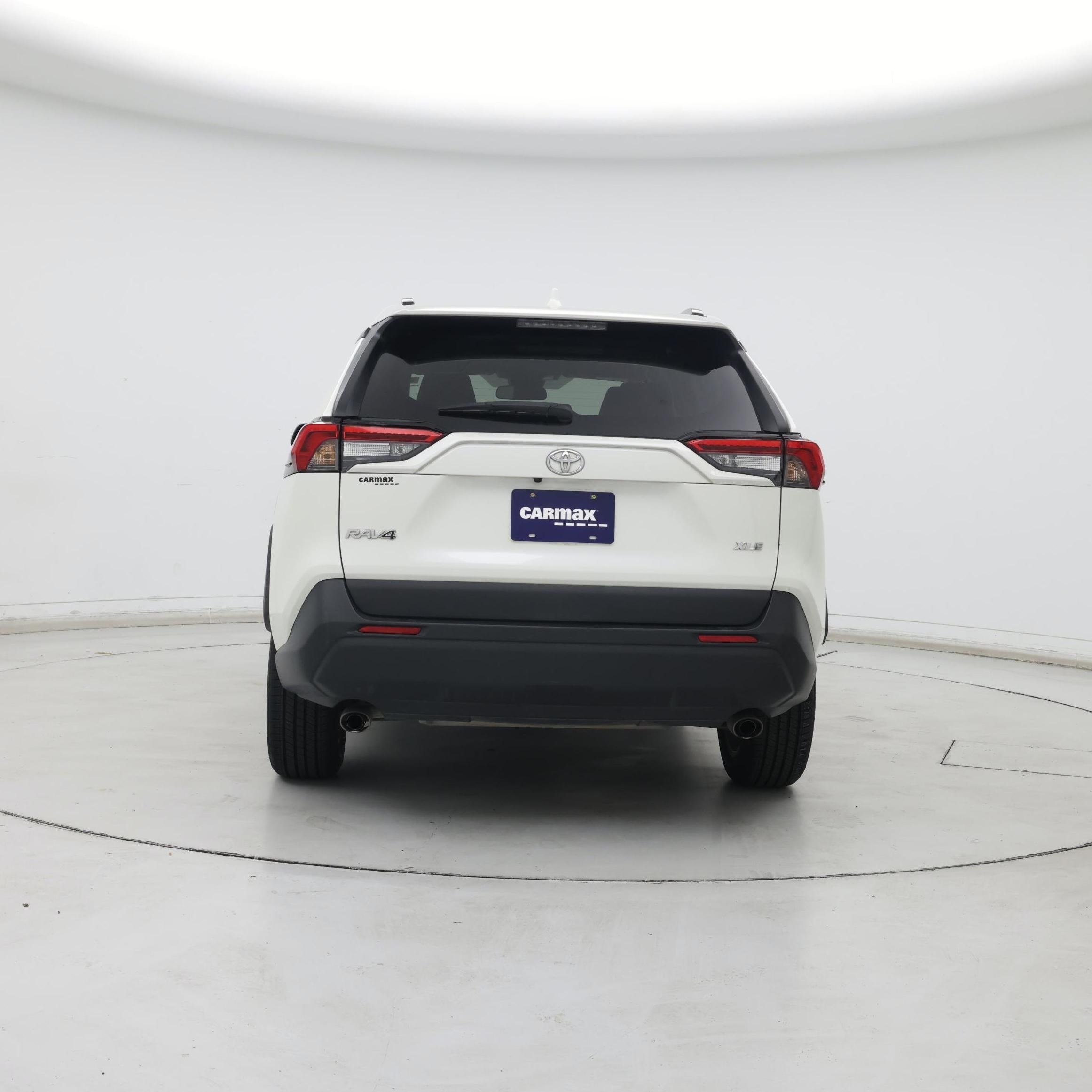 Thumbnail: 2021 Toyota RAV4 - 6