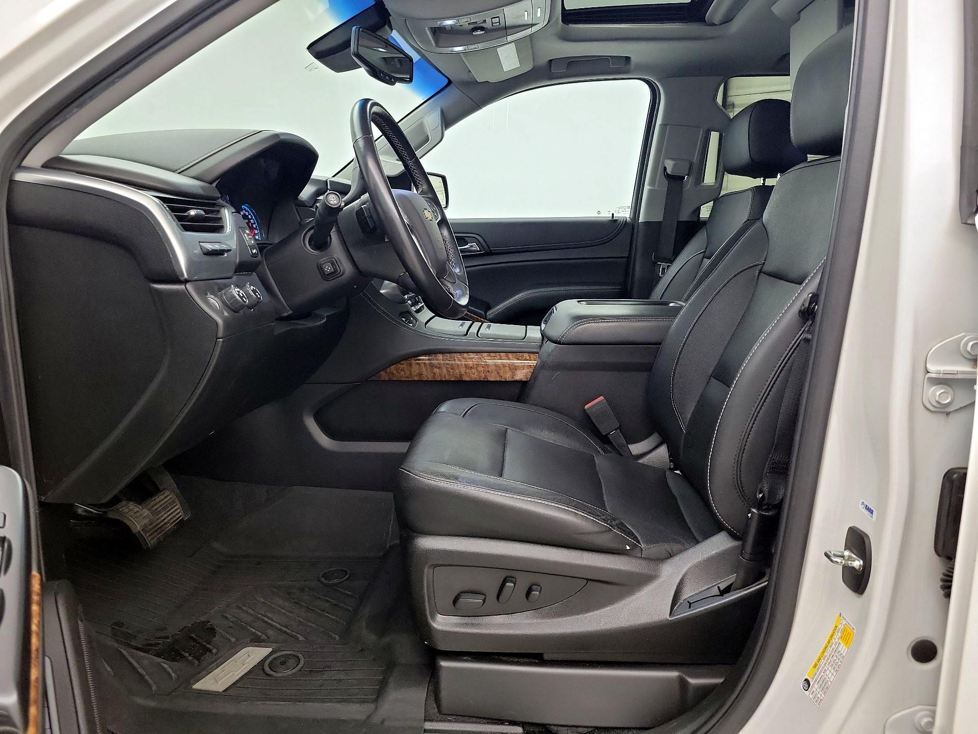 Thumbnail: 2020 Chevrolet Tahoe - 11