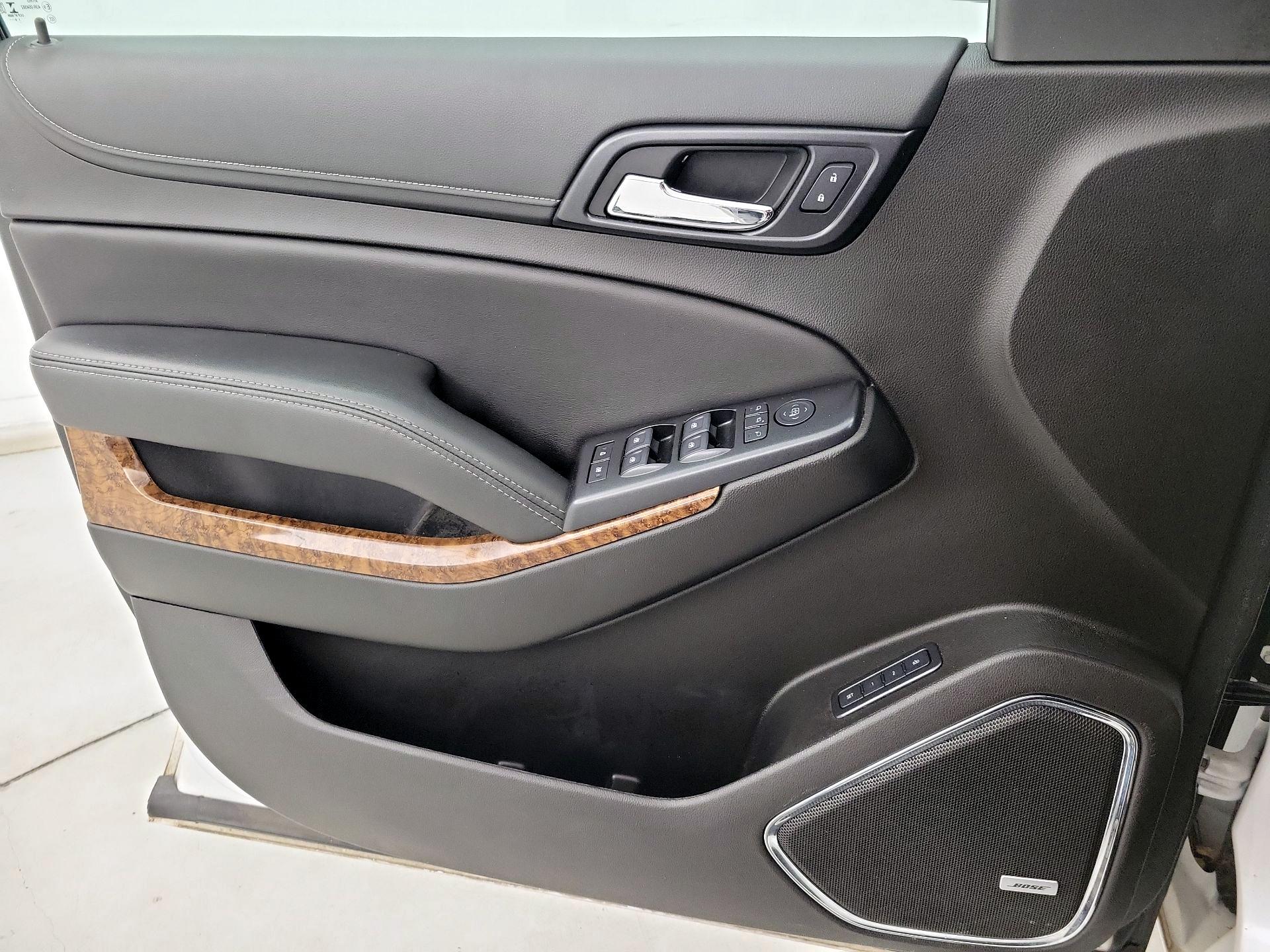 Thumbnail: 2020 Chevrolet Tahoe - 12