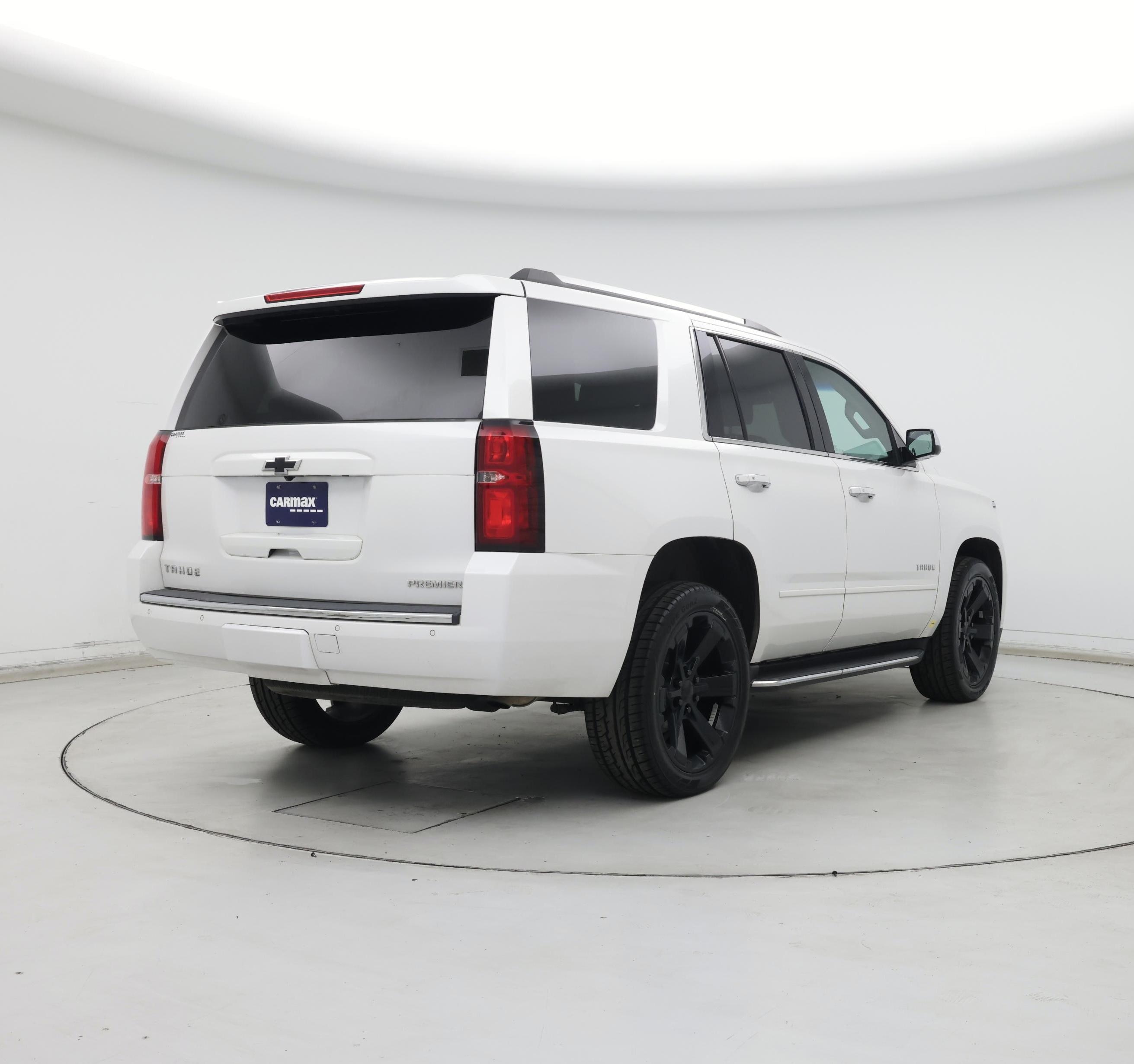 Thumbnail: 2020 Chevrolet Tahoe - 8
