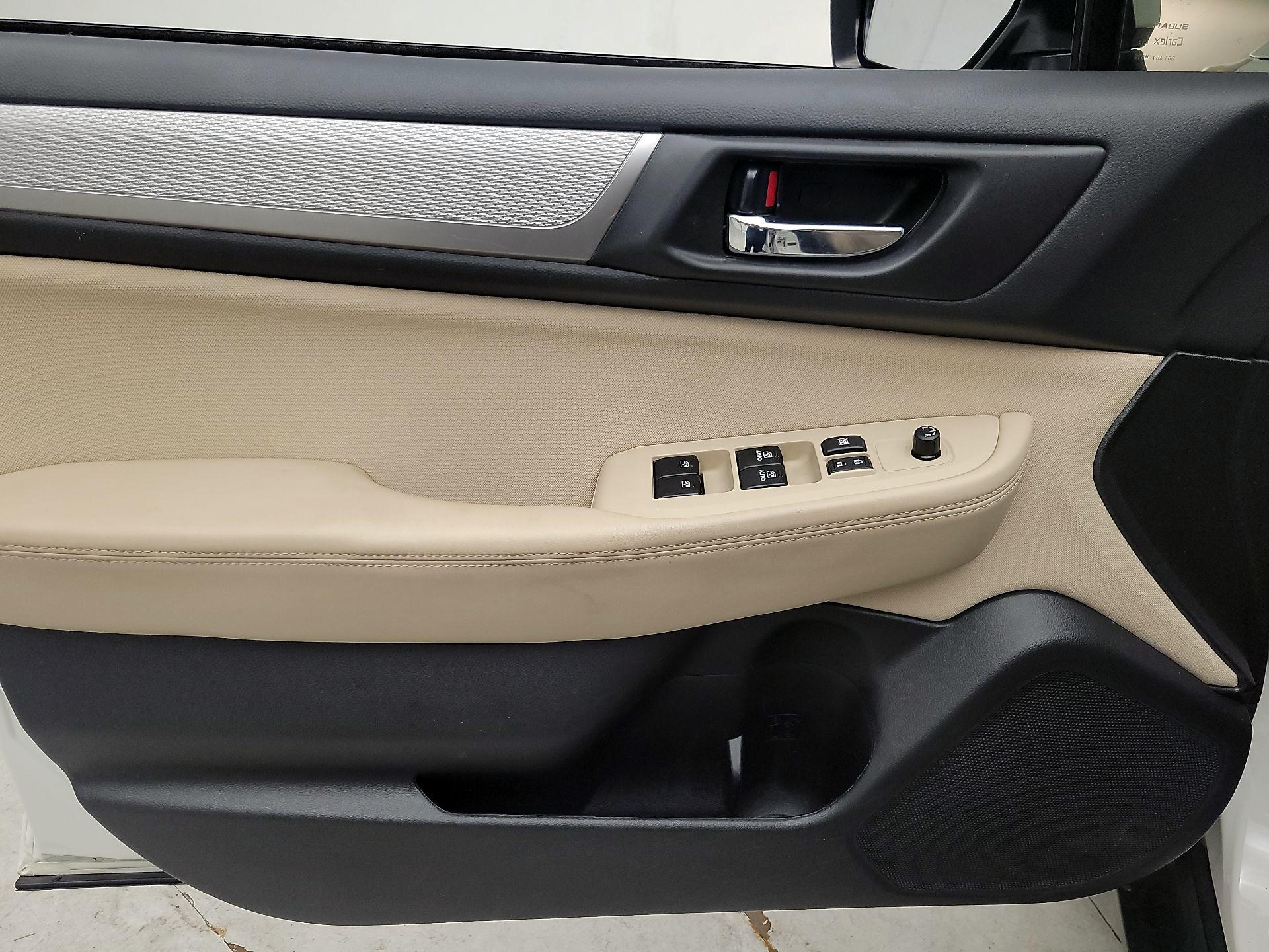 Thumbnail: 2017 Subaru Outback - 12