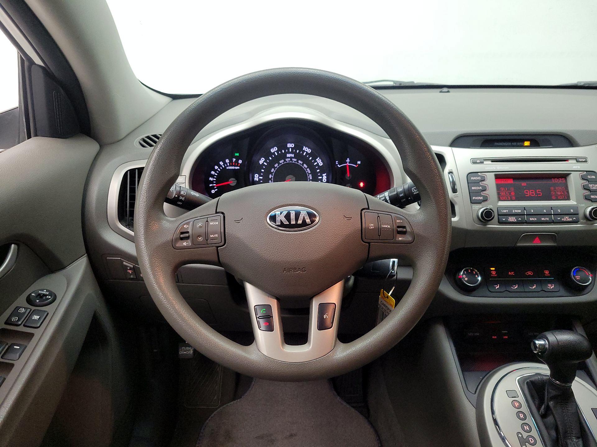 Thumbnail: 2016 Kia Sportage - 10