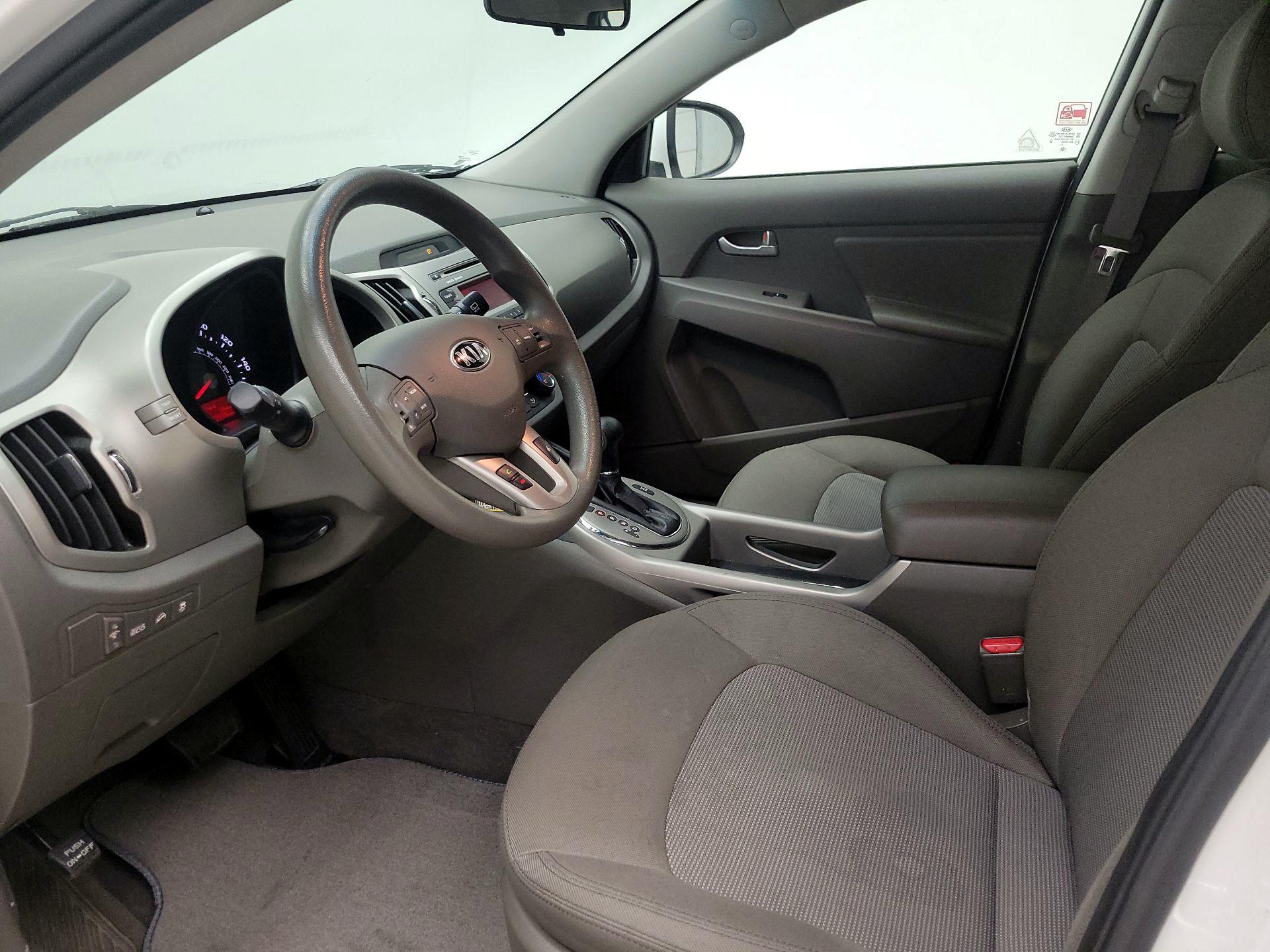 Thumbnail: 2016 Kia Sportage - 11