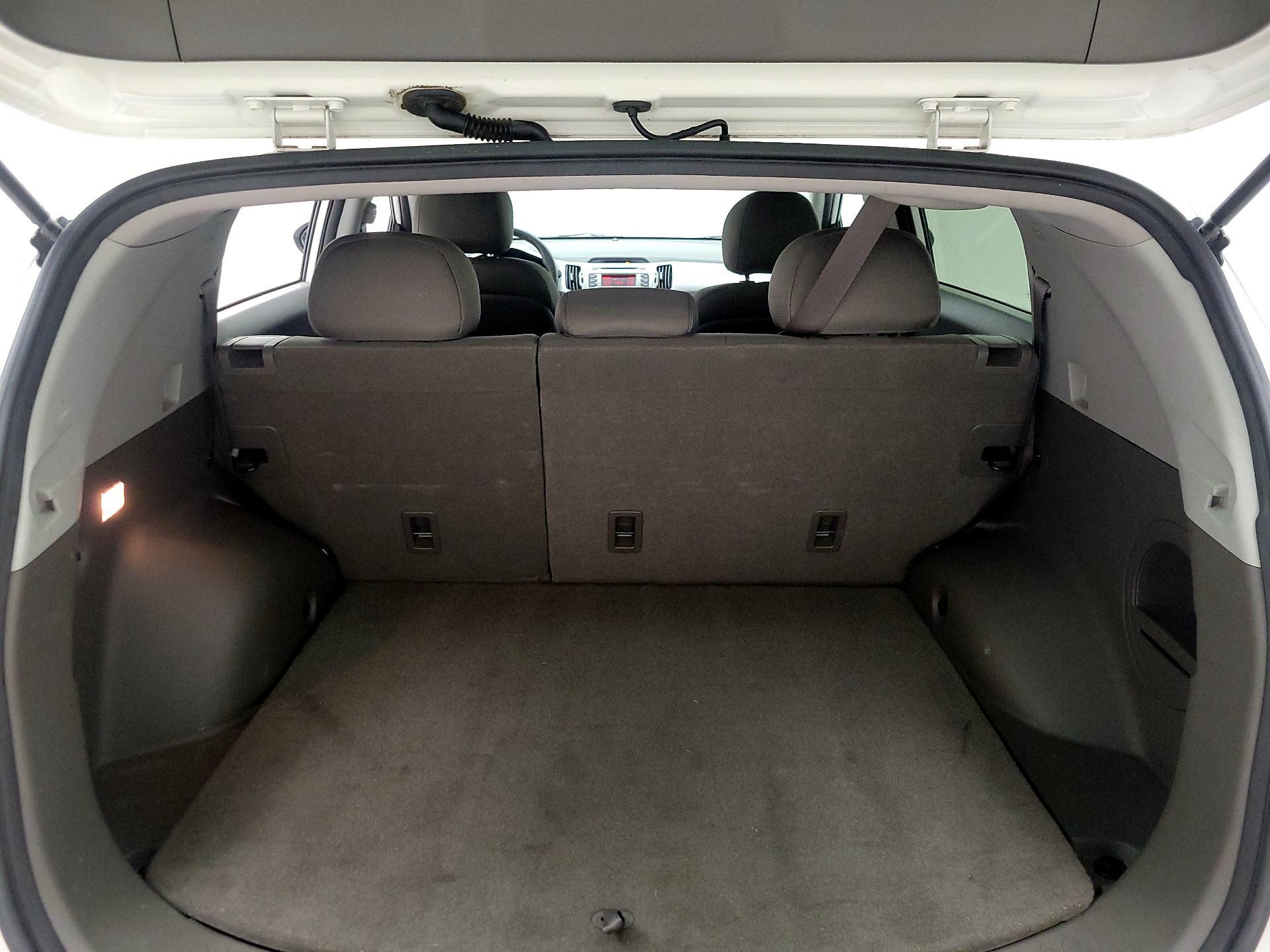 Thumbnail: 2016 Kia Sportage - 19