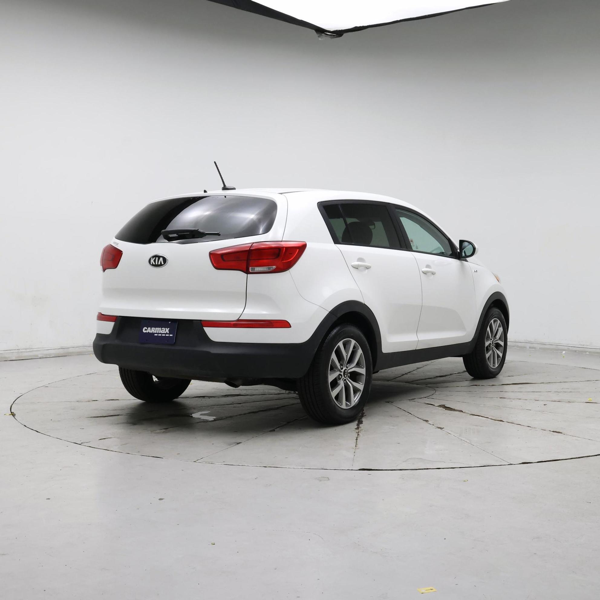 Thumbnail: 2016 Kia Sportage - 8