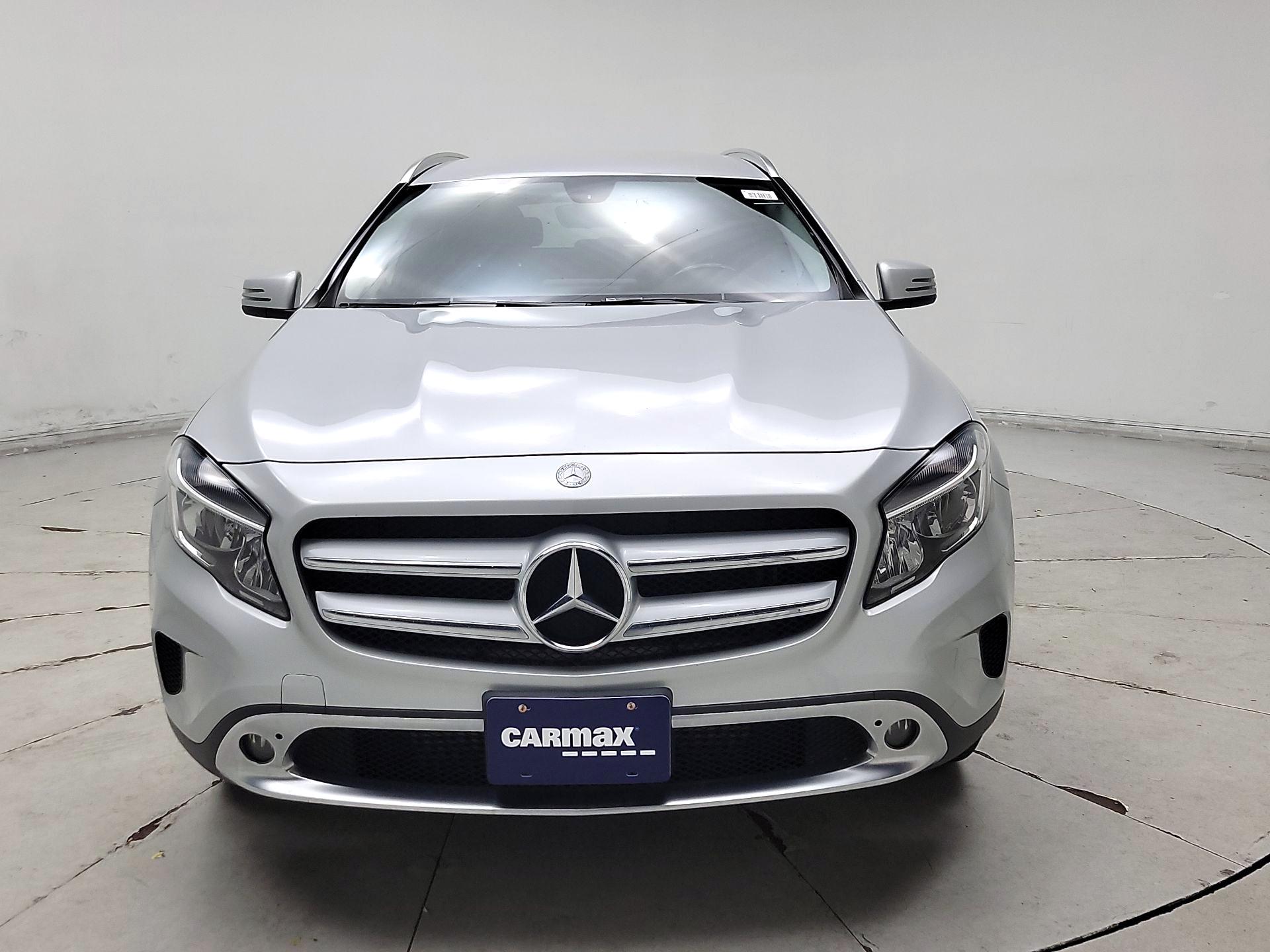 Thumbnail: 2015 Mercedes-Benz GLA - 2