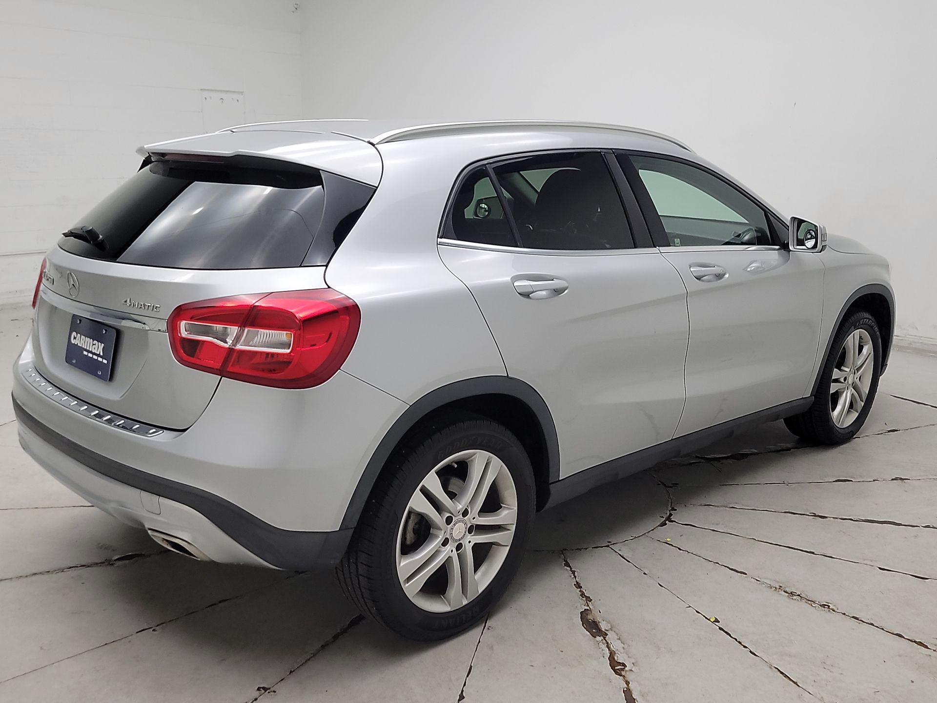 Thumbnail: 2015 Mercedes-Benz GLA - 5