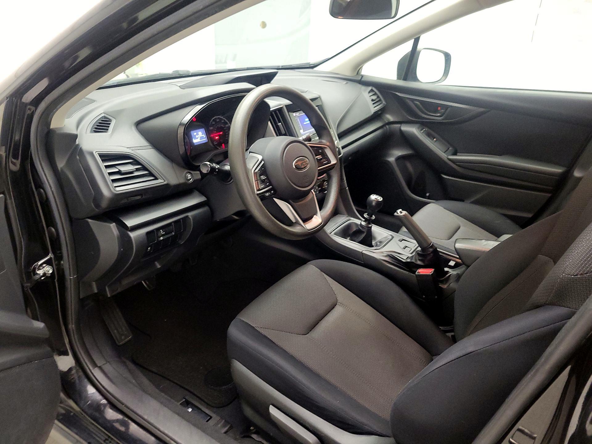 Thumbnail: 2018 Subaru Crosstrek - 9