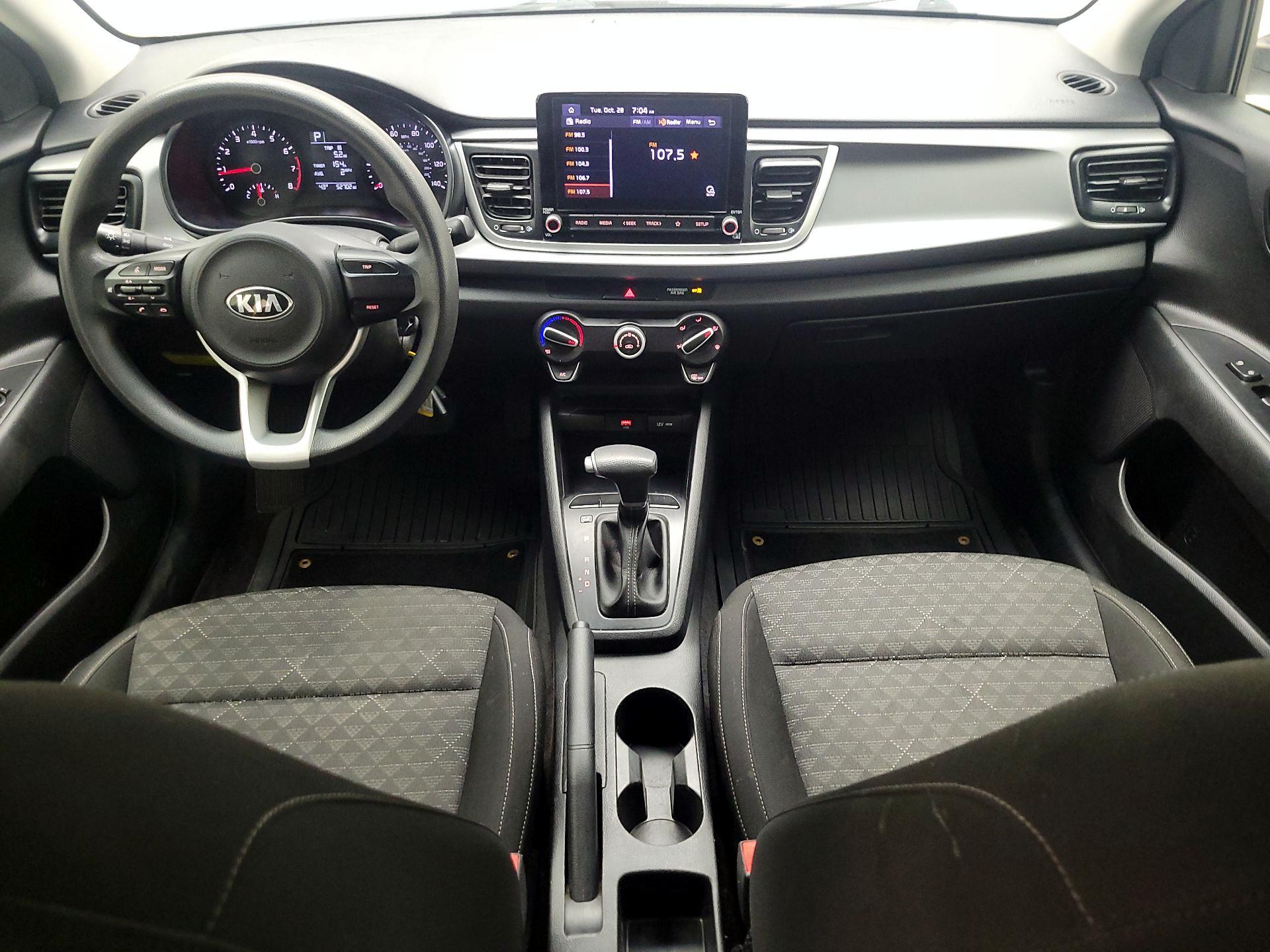 Thumbnail: 2021 Kia Rio - 8