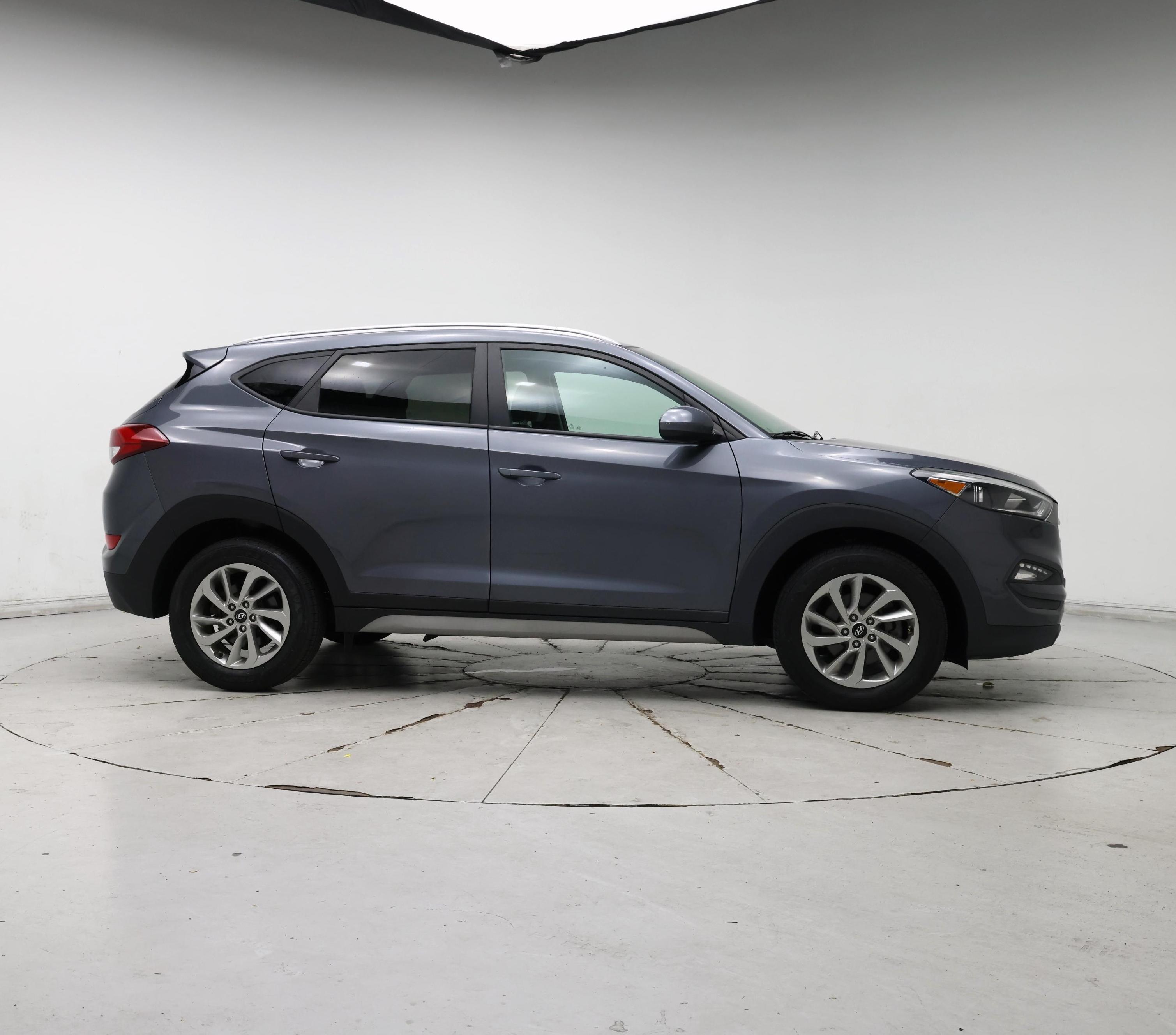 Thumbnail: 2018 Hyundai Tucson - 7