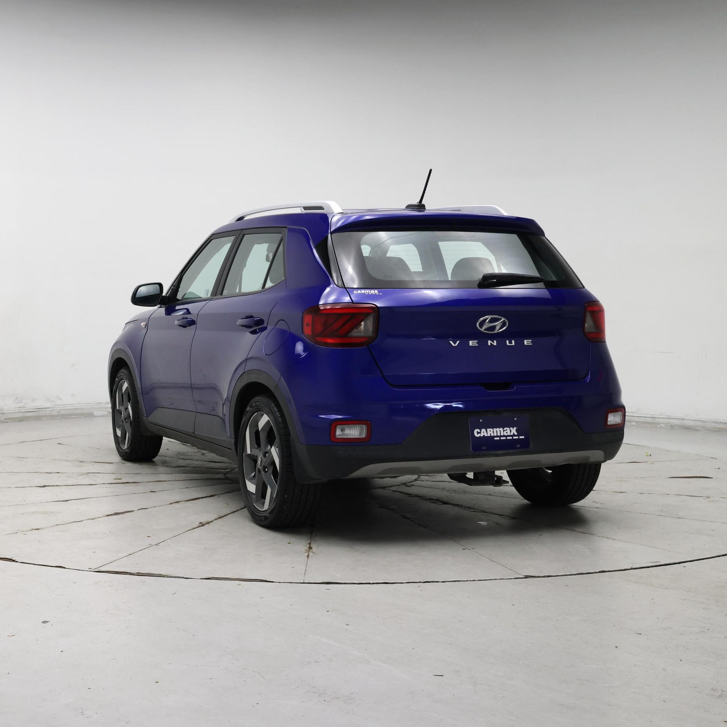 Thumbnail: 2024 Hyundai Venue - 2