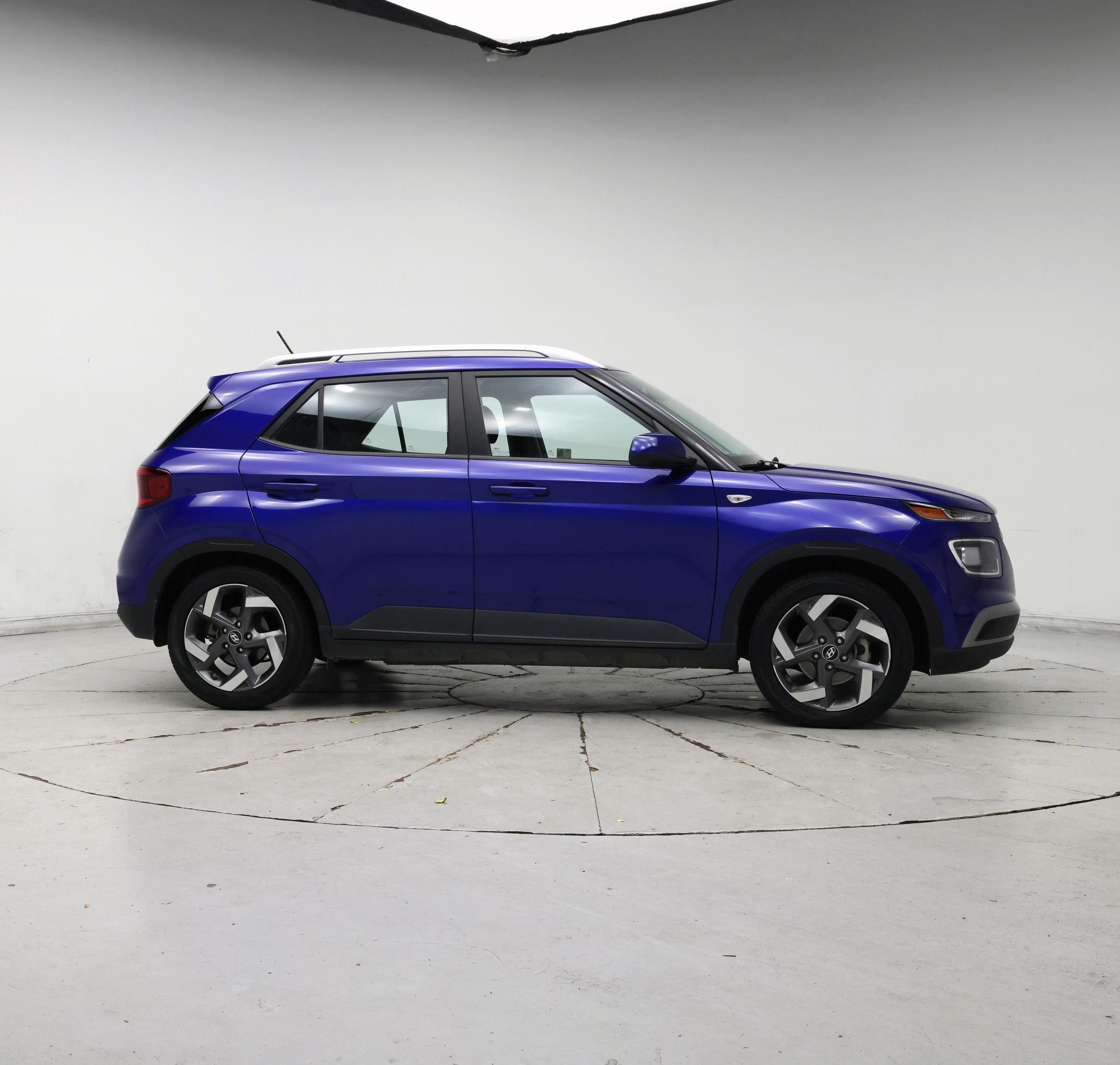 Thumbnail: 2024 Hyundai Venue - 7