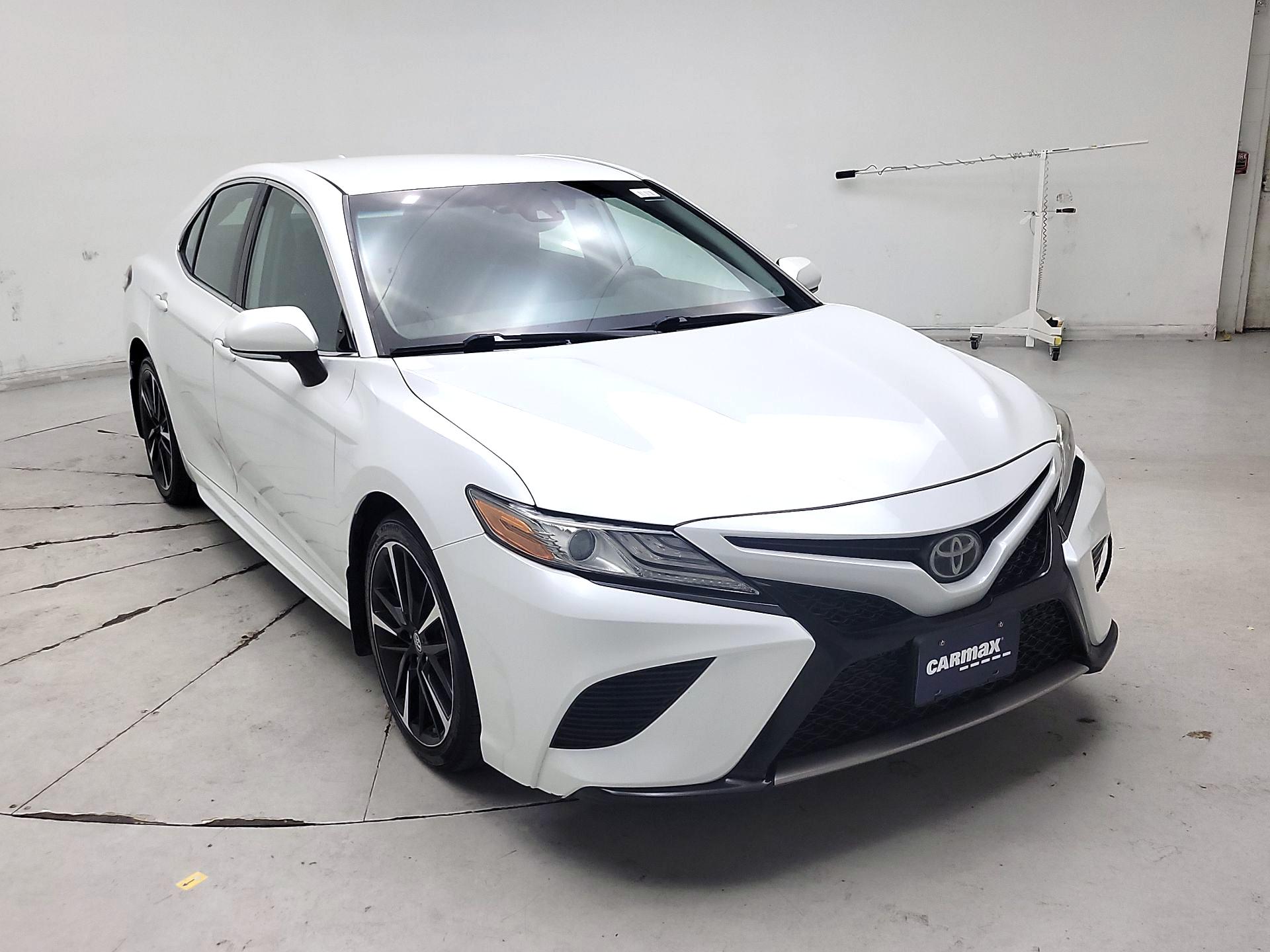 Thumbnail: 2019 Toyota Camry - 1