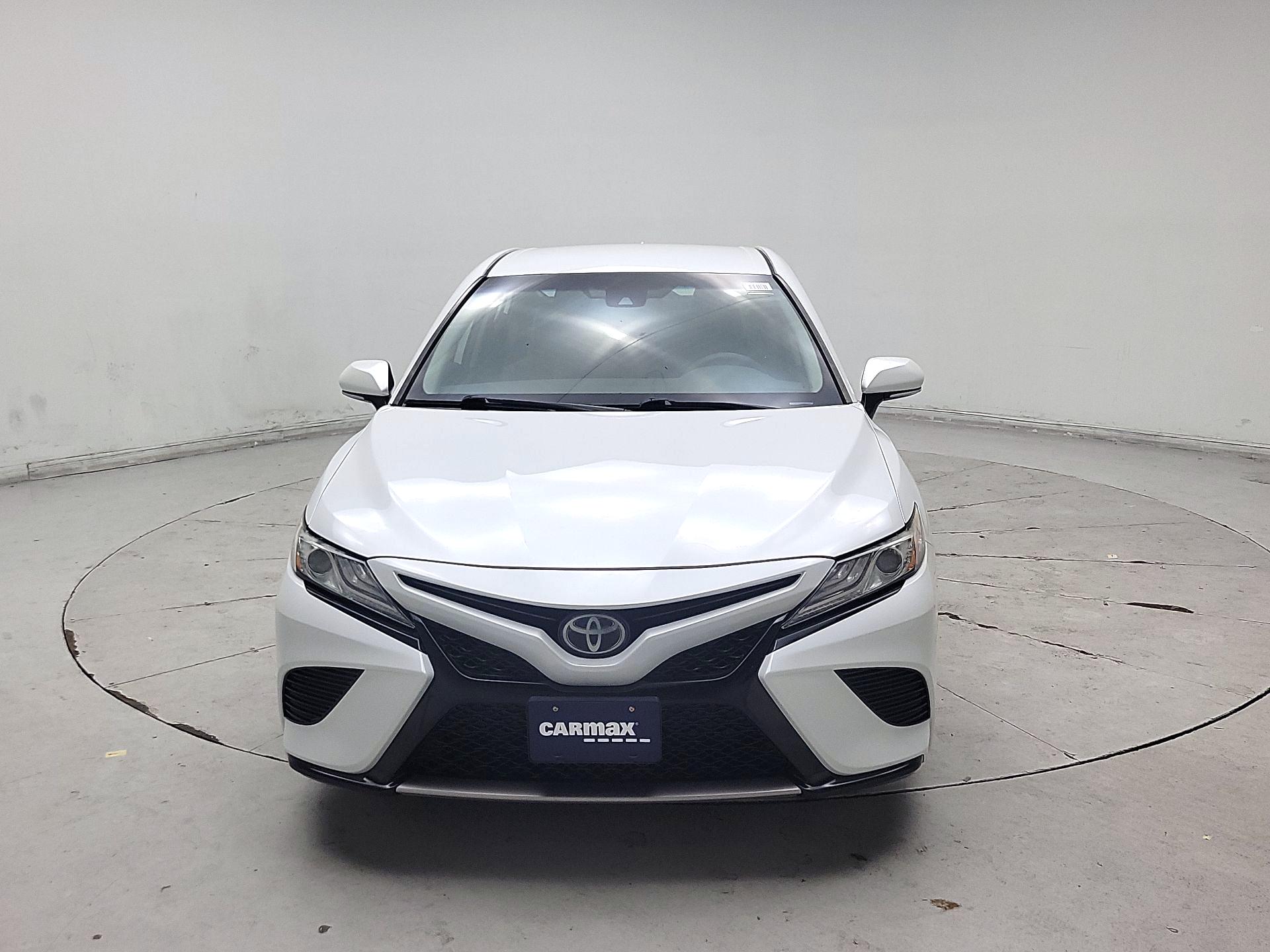 Thumbnail: 2019 Toyota Camry - 2