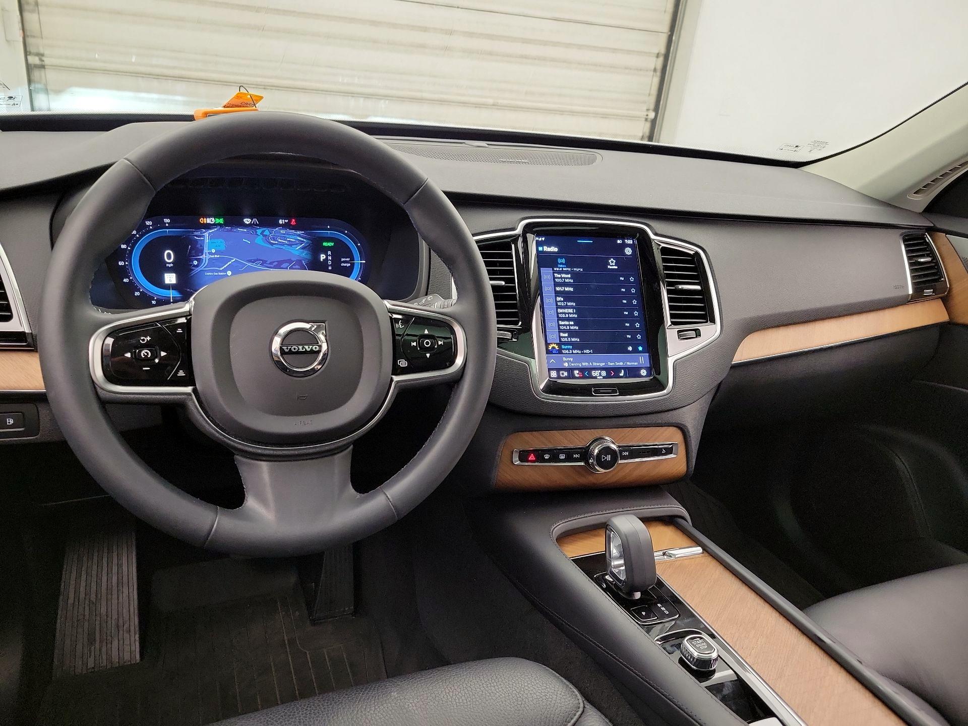 Thumbnail: 2023 Volvo XC90 - 9