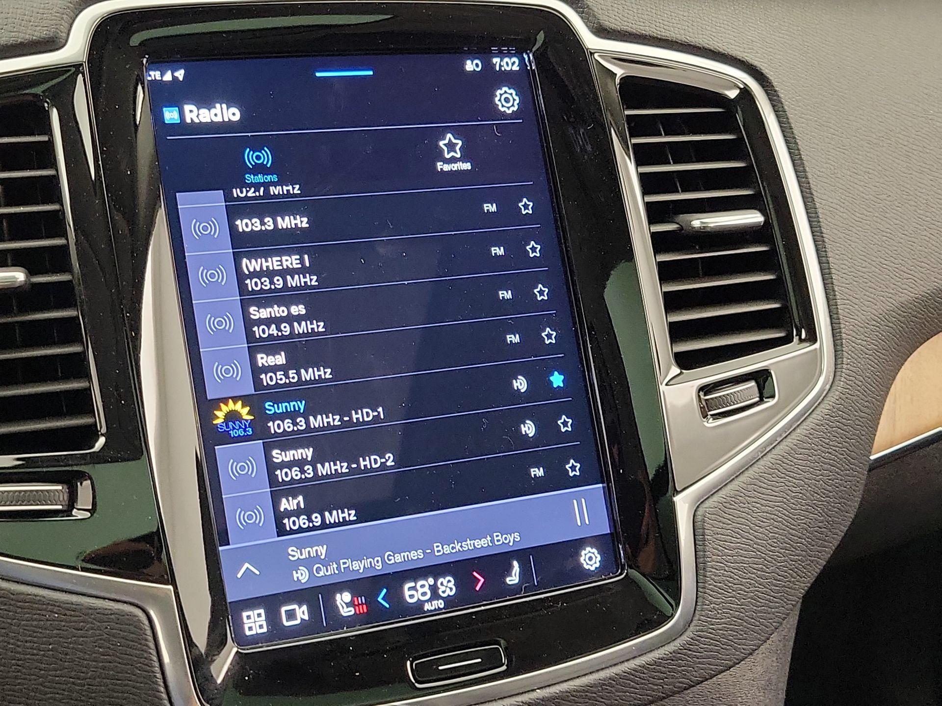 Thumbnail: 2023 Volvo XC90 - 16