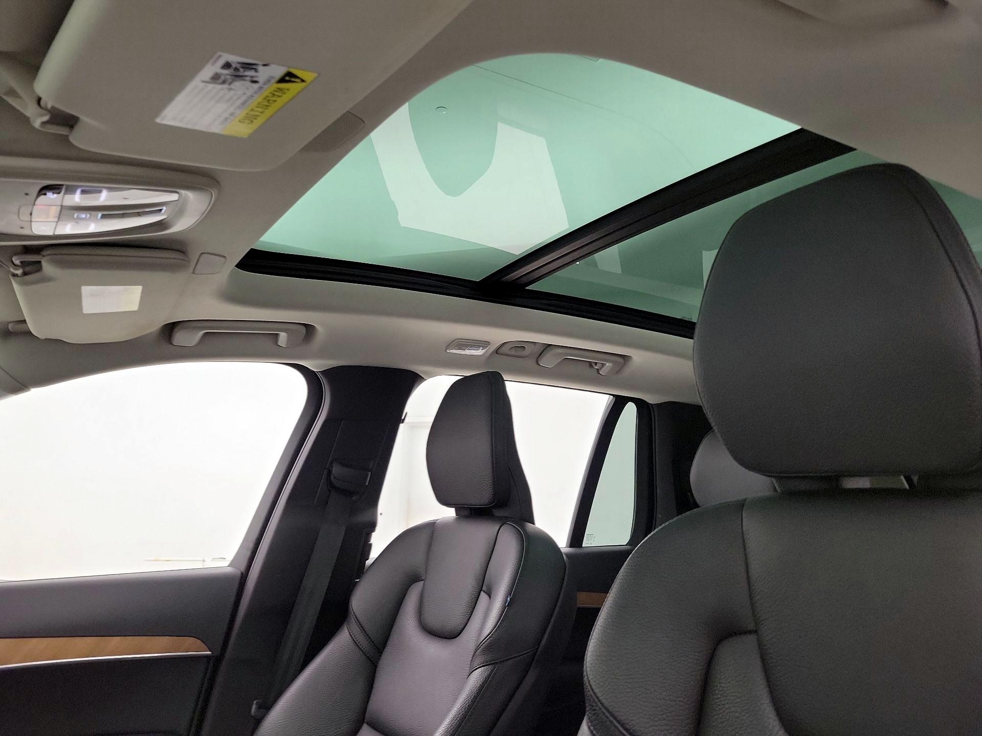 Thumbnail: 2023 Volvo XC90 - 20