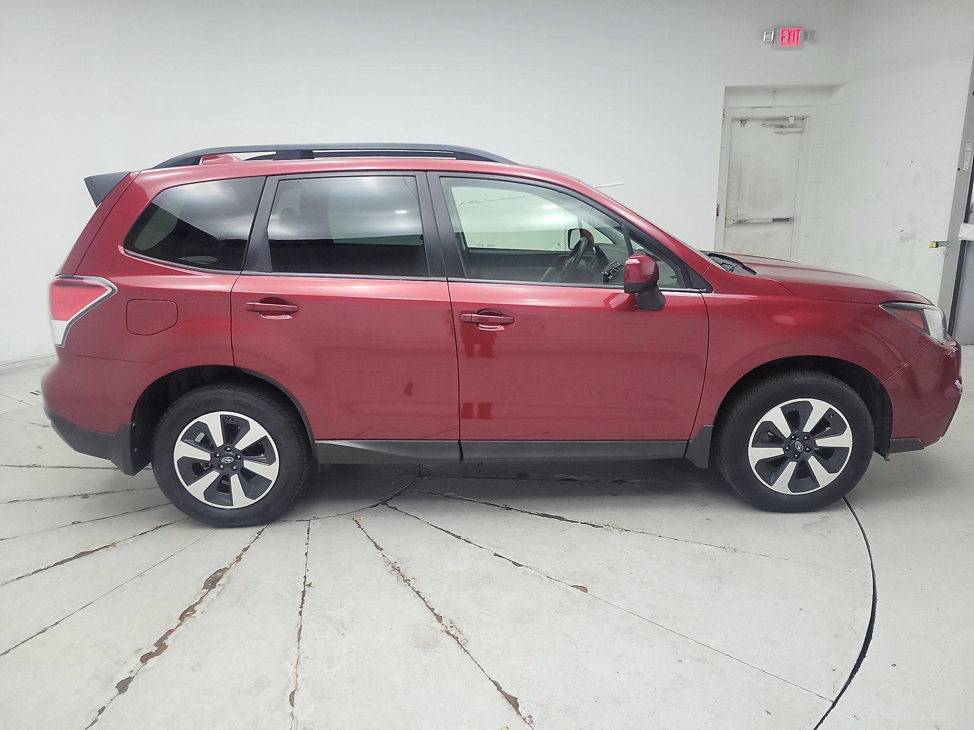 Thumbnail: 2017 Subaru Forester - 4