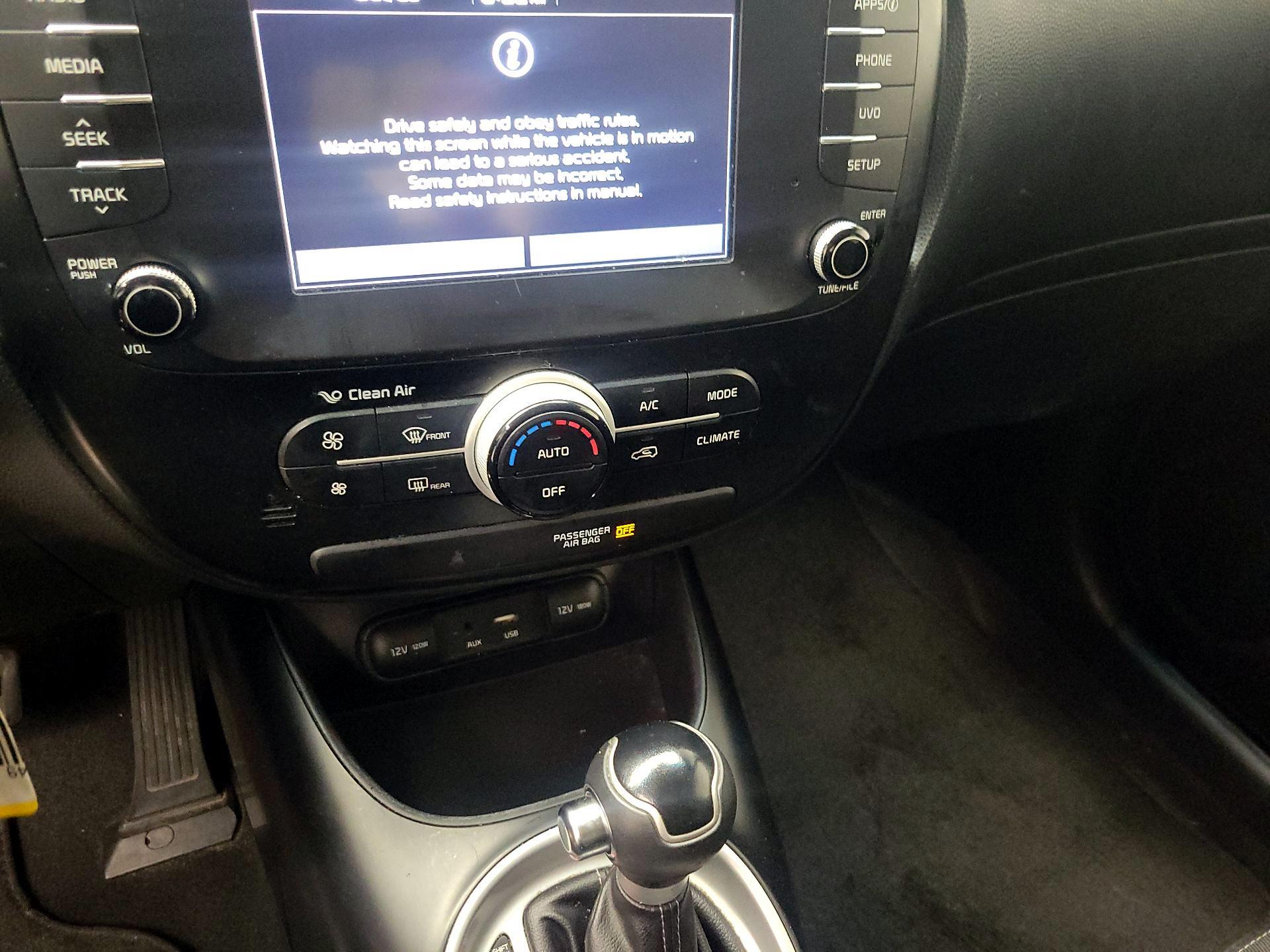 Thumbnail: 2019 Kia Soul - 16