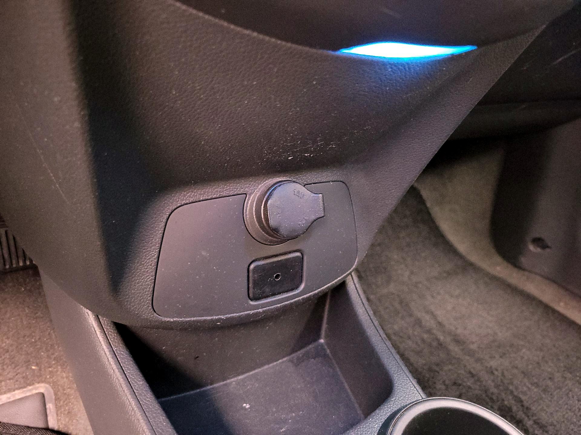 Thumbnail: 2015 Chevrolet Spark - 15