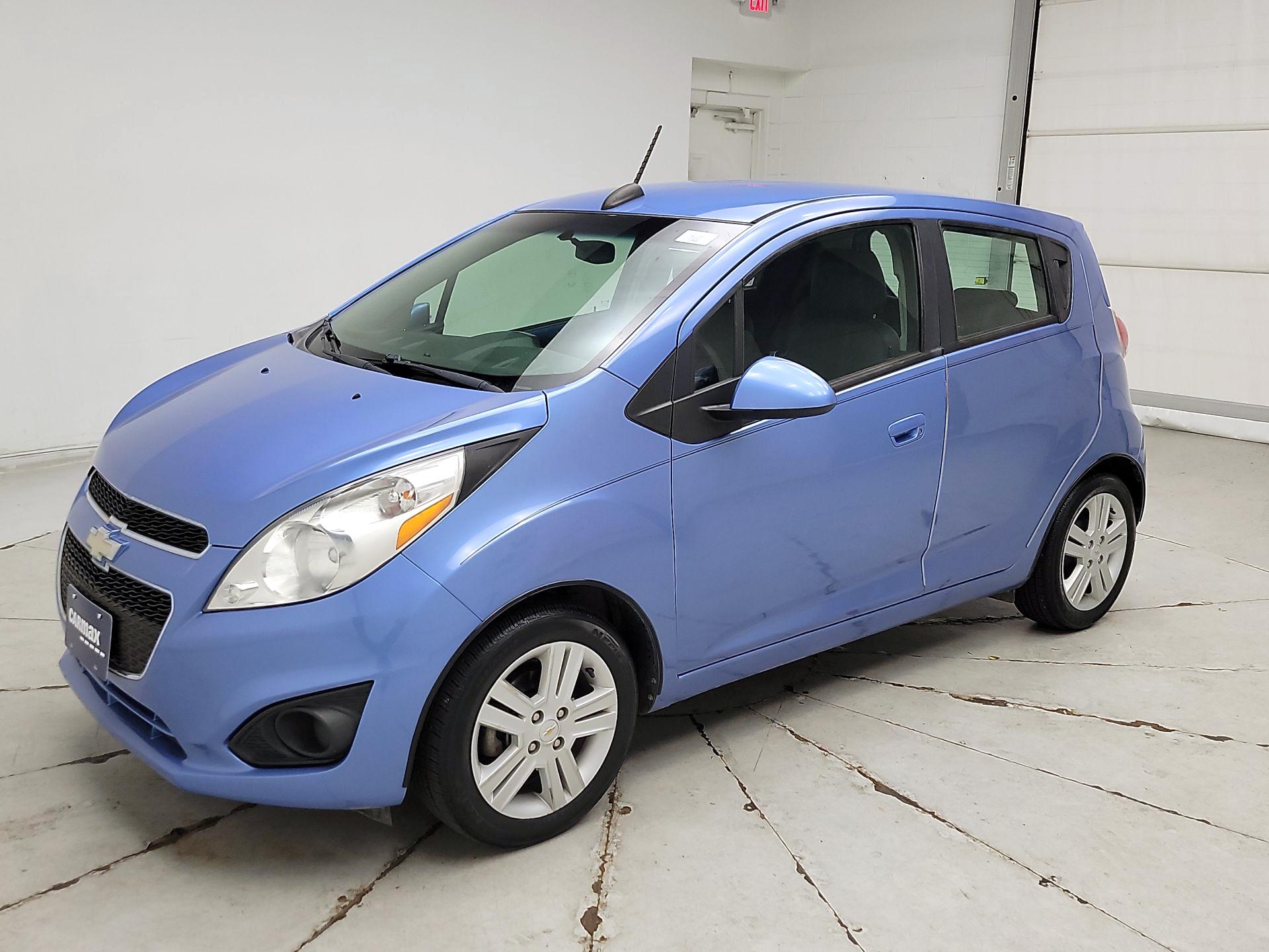 Thumbnail: 2015 Chevrolet Spark - 3