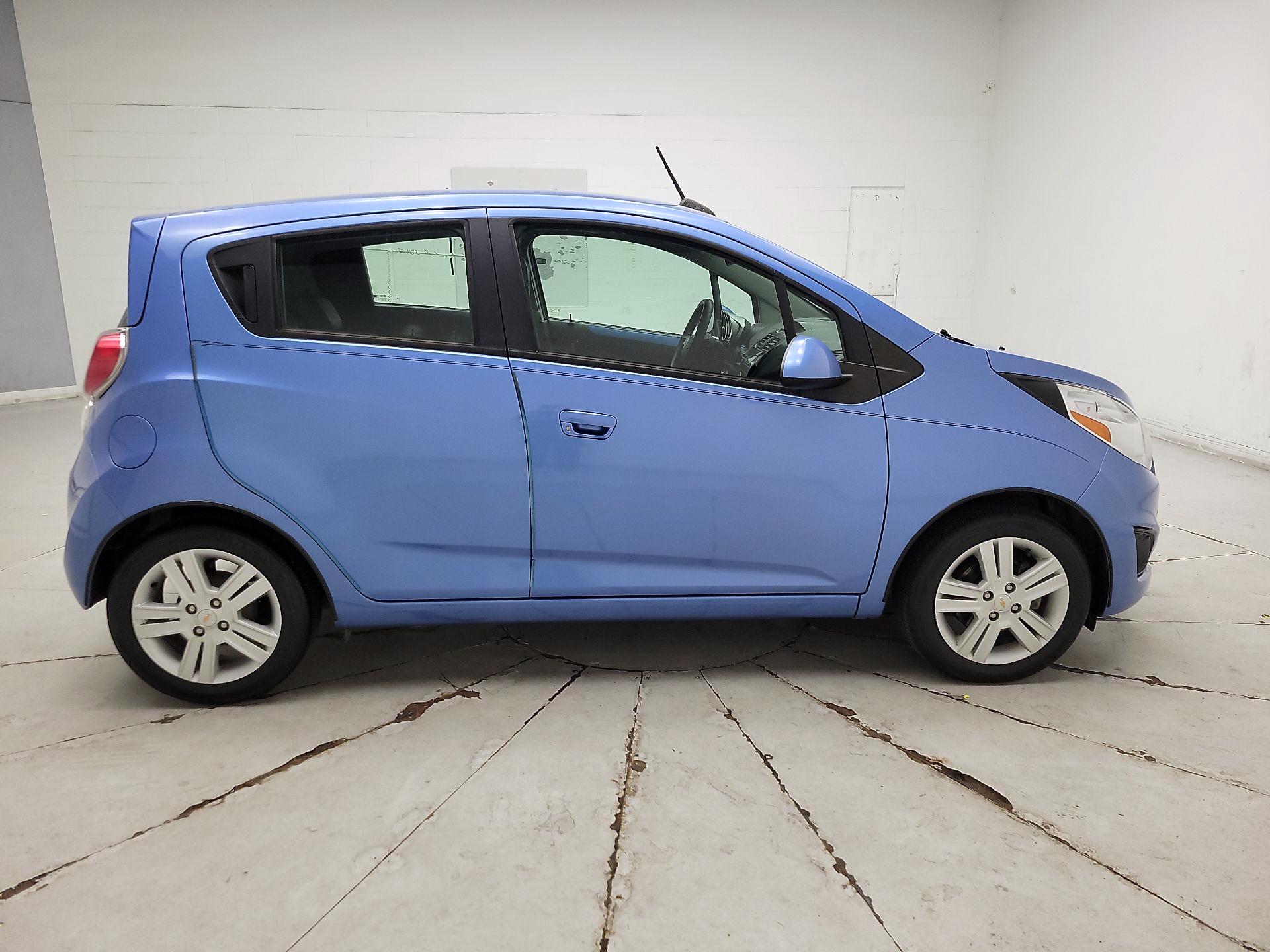 Thumbnail: 2015 Chevrolet Spark - 4