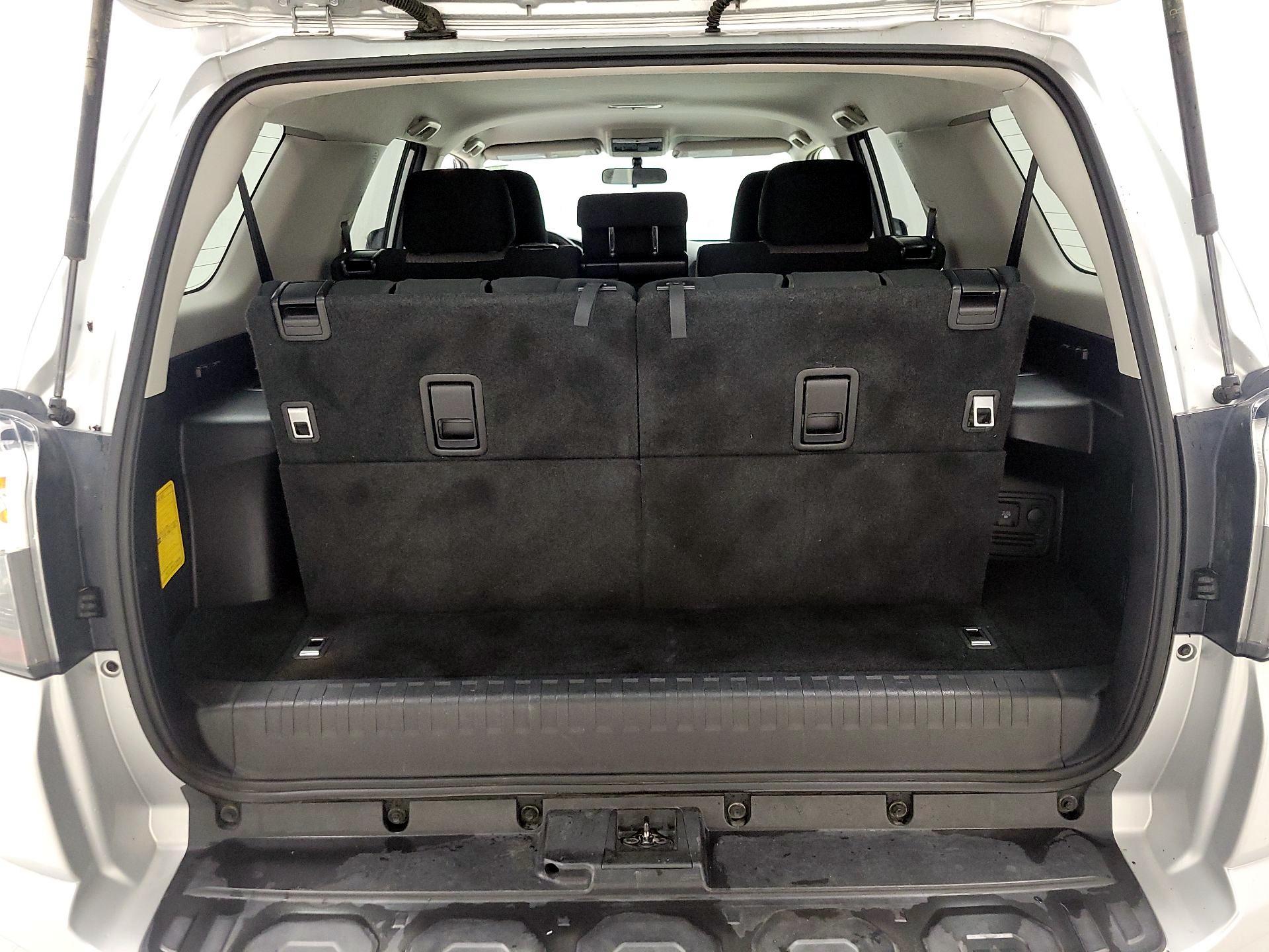 Thumbnail: 2019 Toyota 4Runner - 19