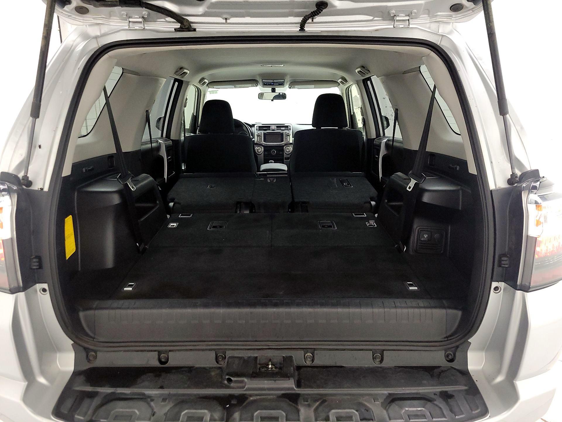 Thumbnail: 2019 Toyota 4Runner - 20