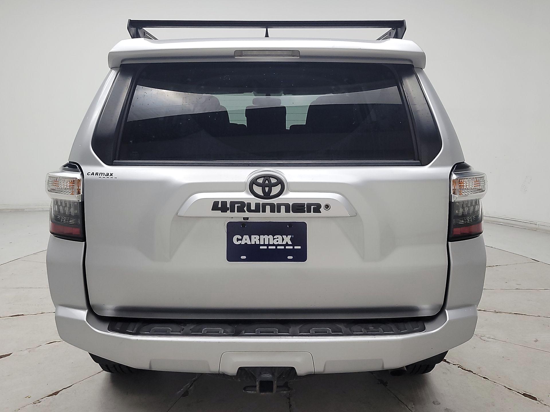 Thumbnail: 2019 Toyota 4Runner - 6
