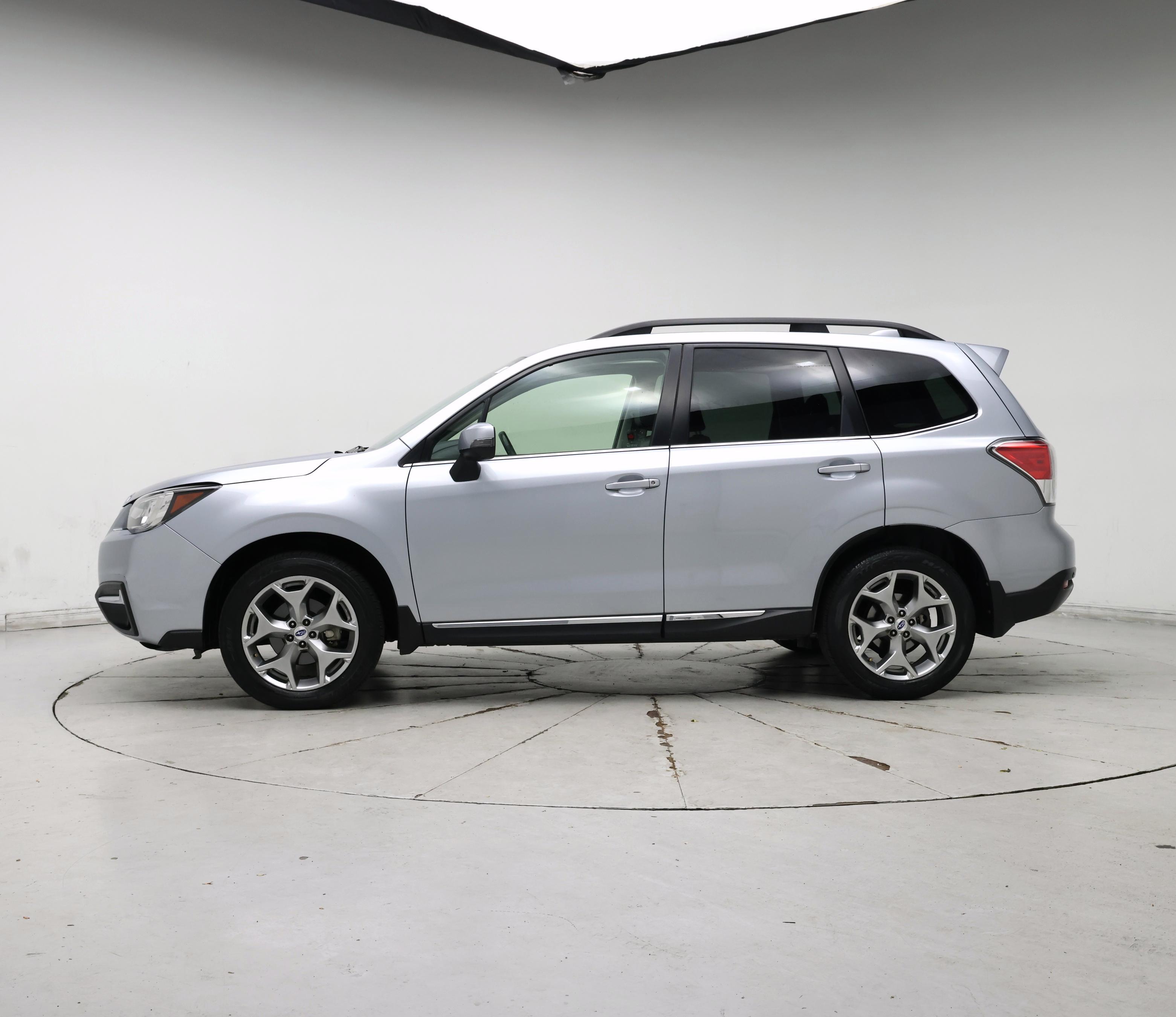 Thumbnail: 2018 Subaru Forester - 3
