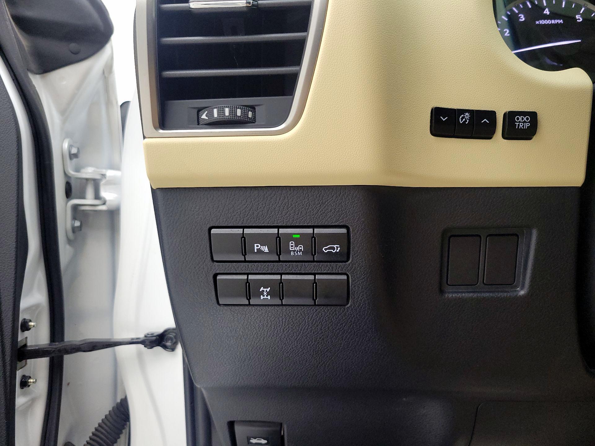 Thumbnail: 2015 Lexus NX - 13