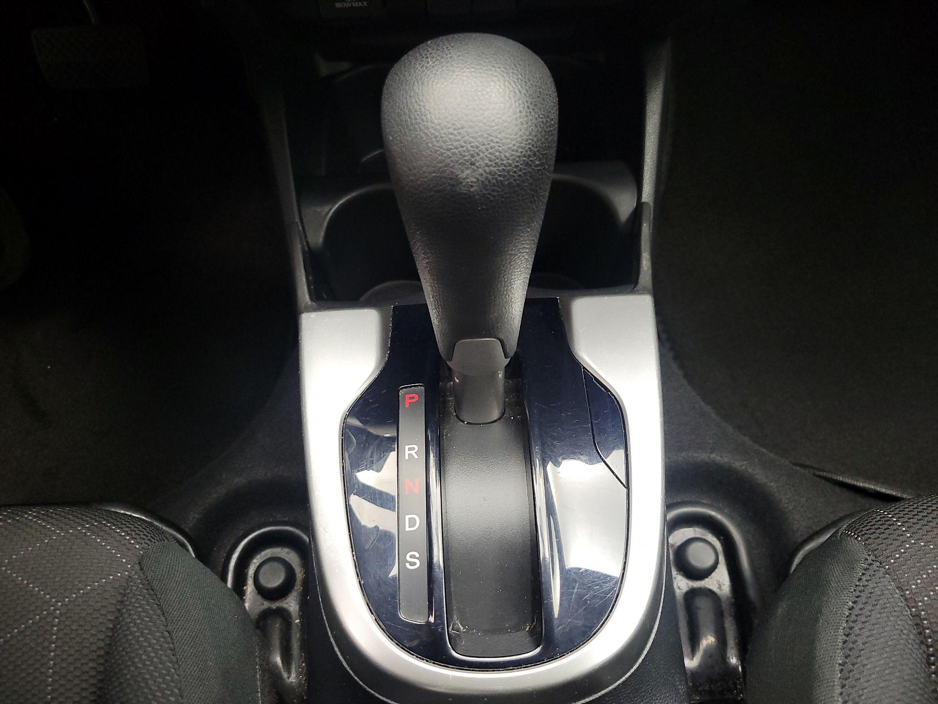 Thumbnail: 2015 Honda Fit - 15