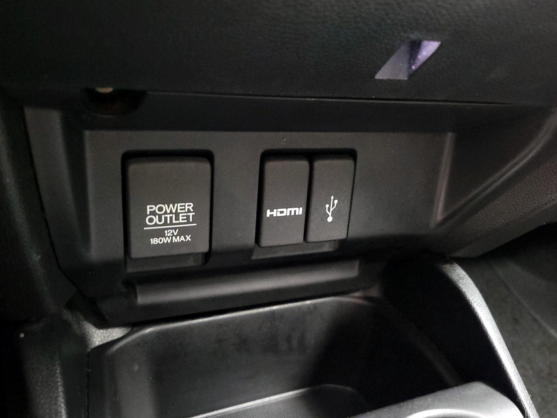 Thumbnail: 2015 Honda Fit - 16