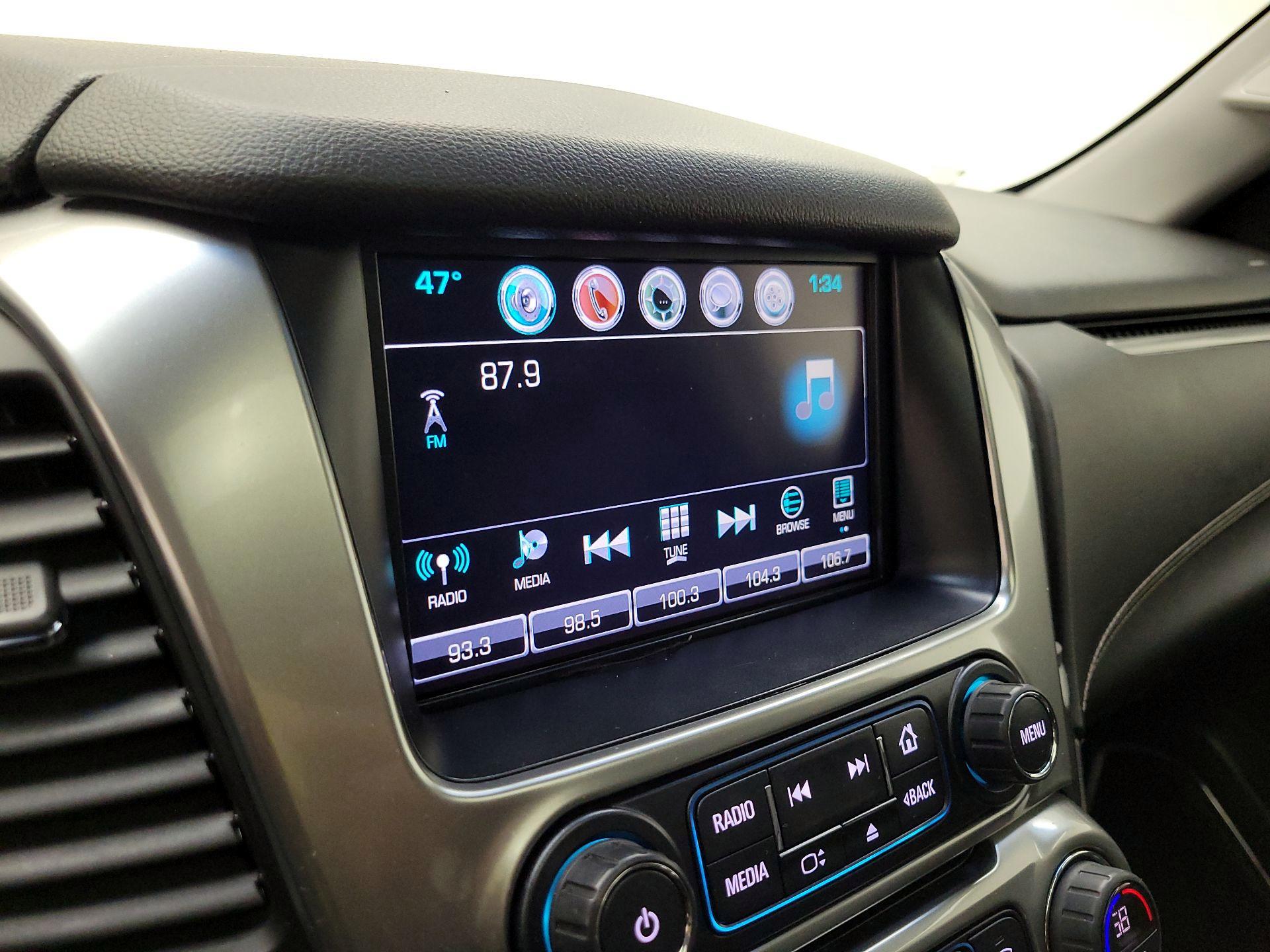 Thumbnail: 2017 Chevrolet Tahoe - 14