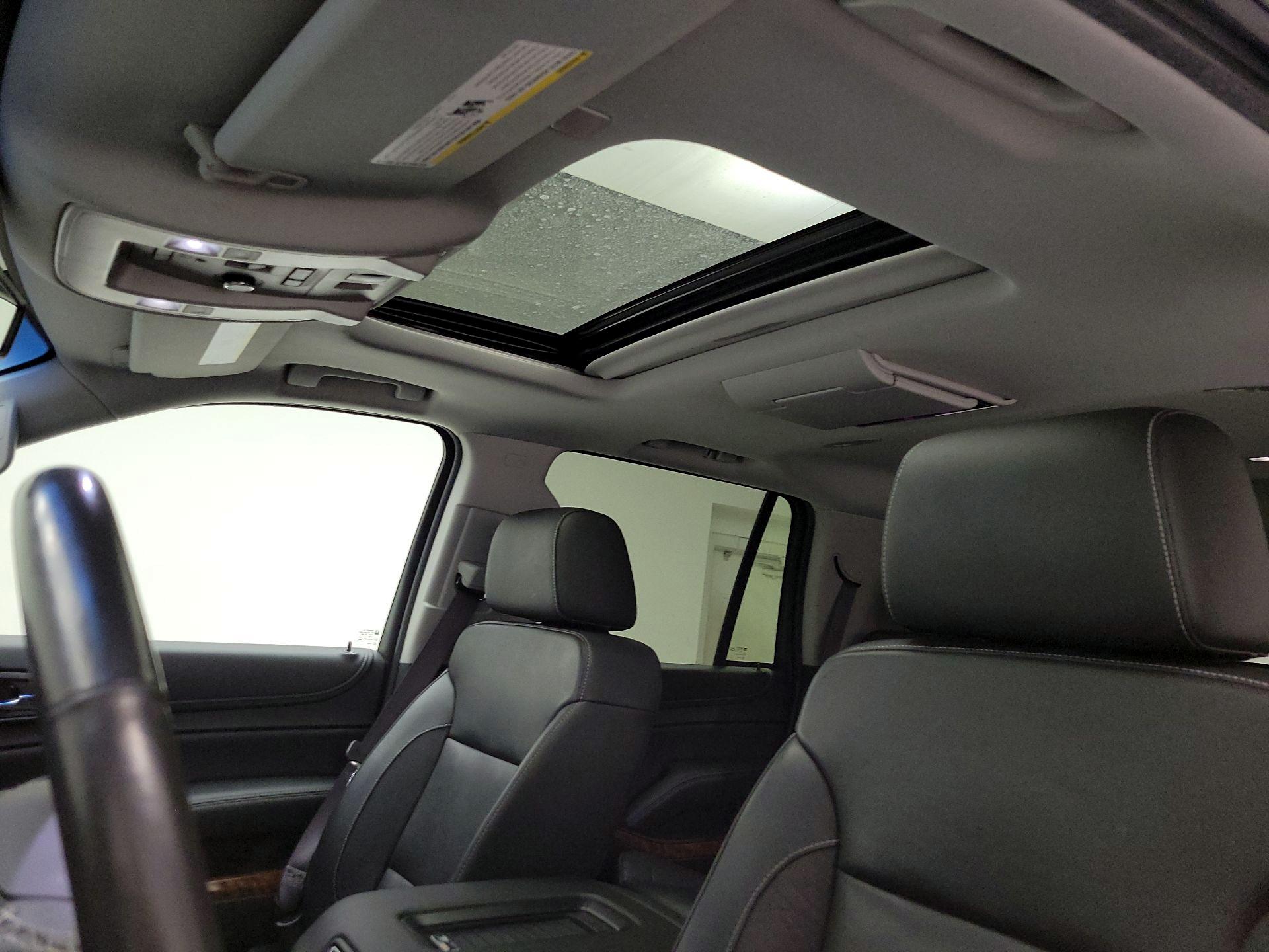 Thumbnail: 2017 Chevrolet Tahoe - 18