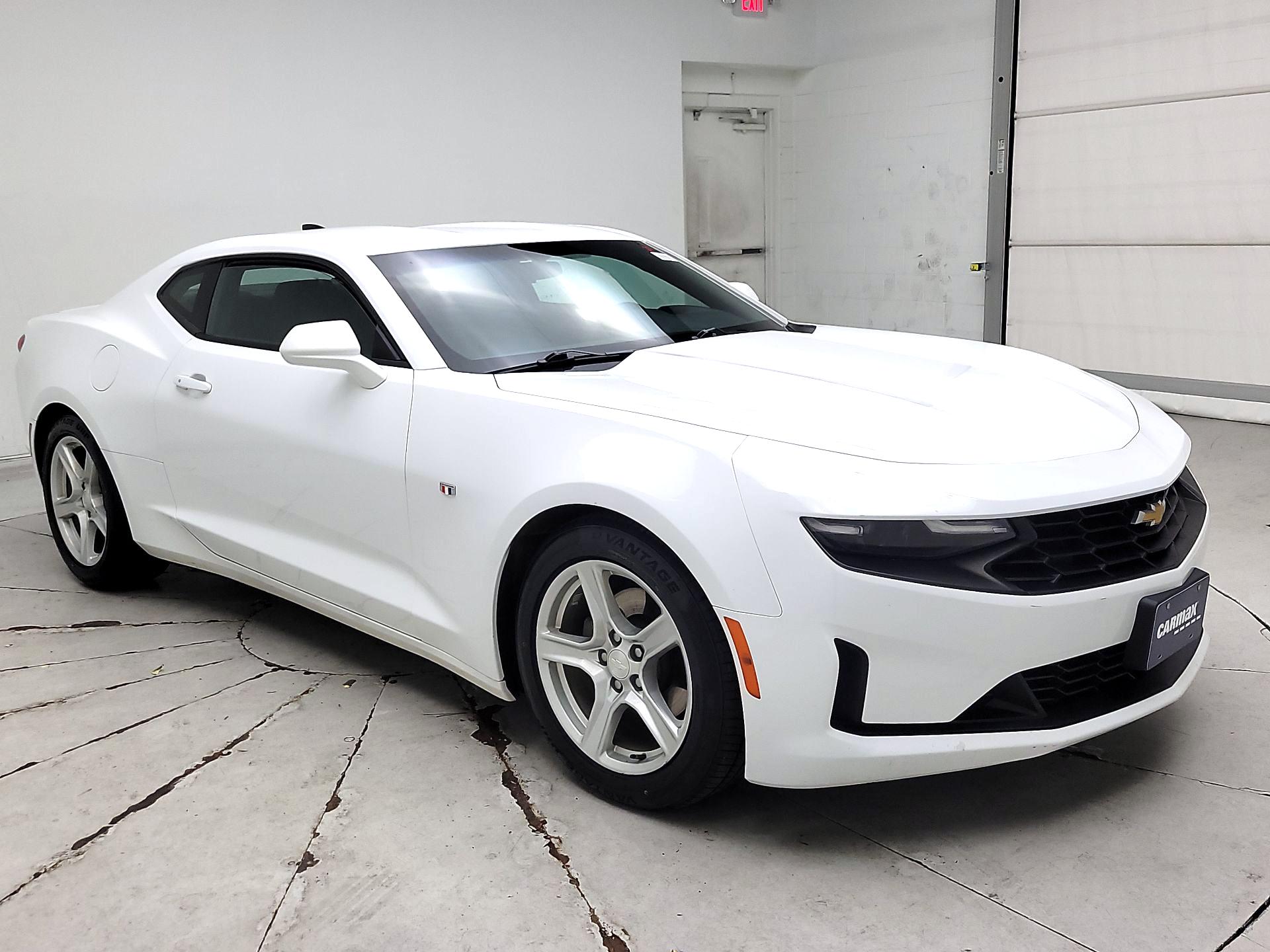 Thumbnail: 2019 Chevrolet Camaro - 1