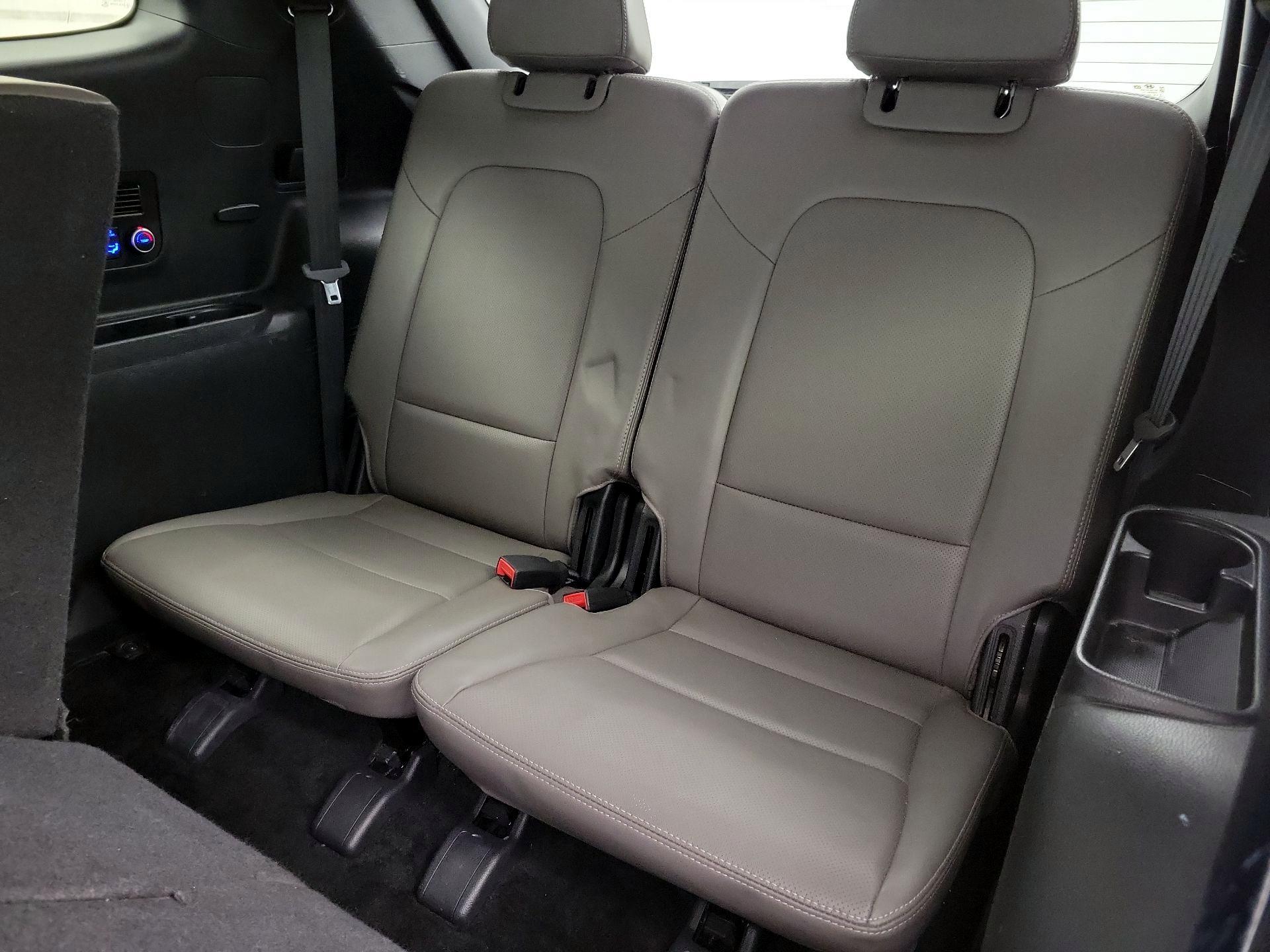 Thumbnail: 2017 Hyundai Santa Fe - 20