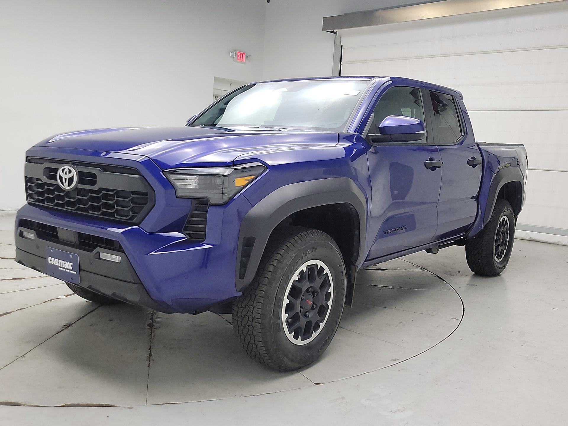 Thumbnail: 2024 Toyota Tacoma - 3