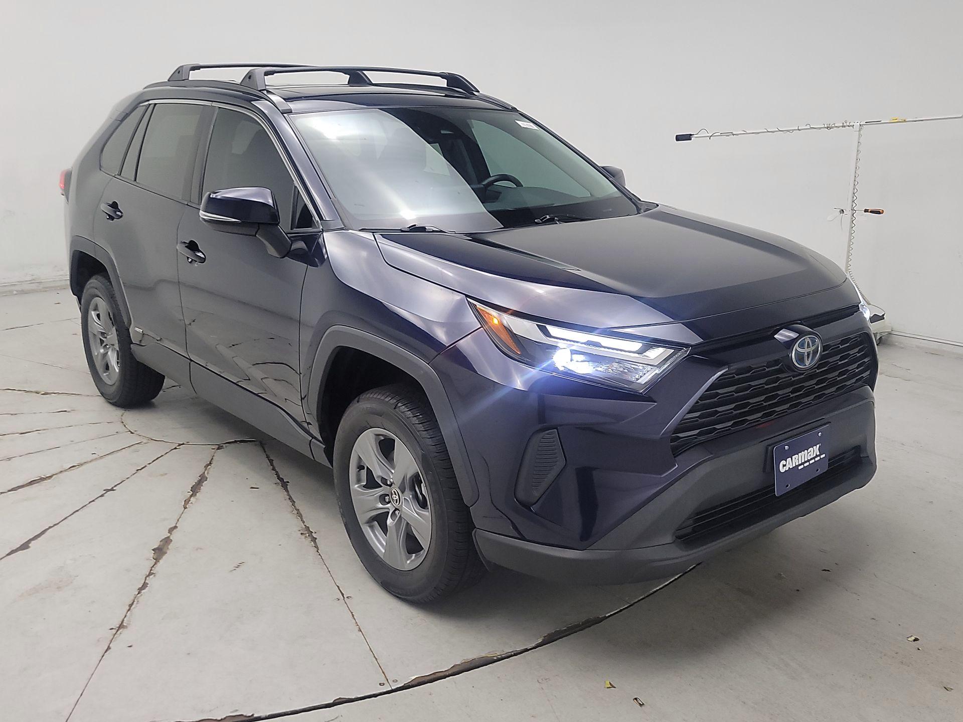 Thumbnail: 2022 Toyota RAV4 - 1