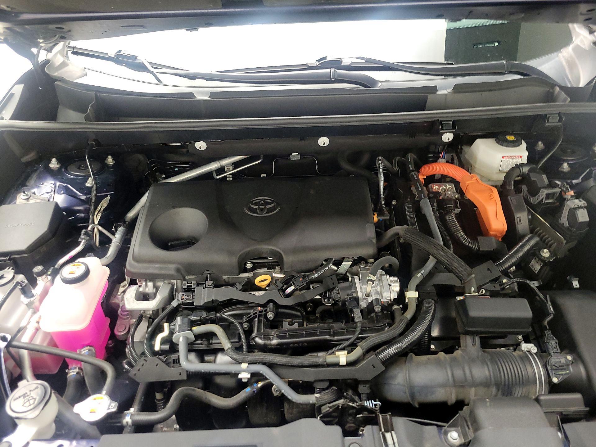 Thumbnail: 2022 Toyota RAV4 - 20