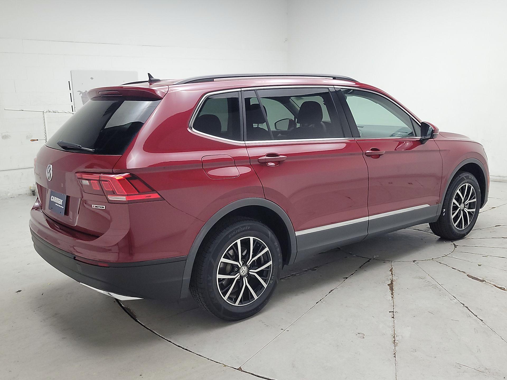 Thumbnail: 2021 Volkswagen Tiguan - 5