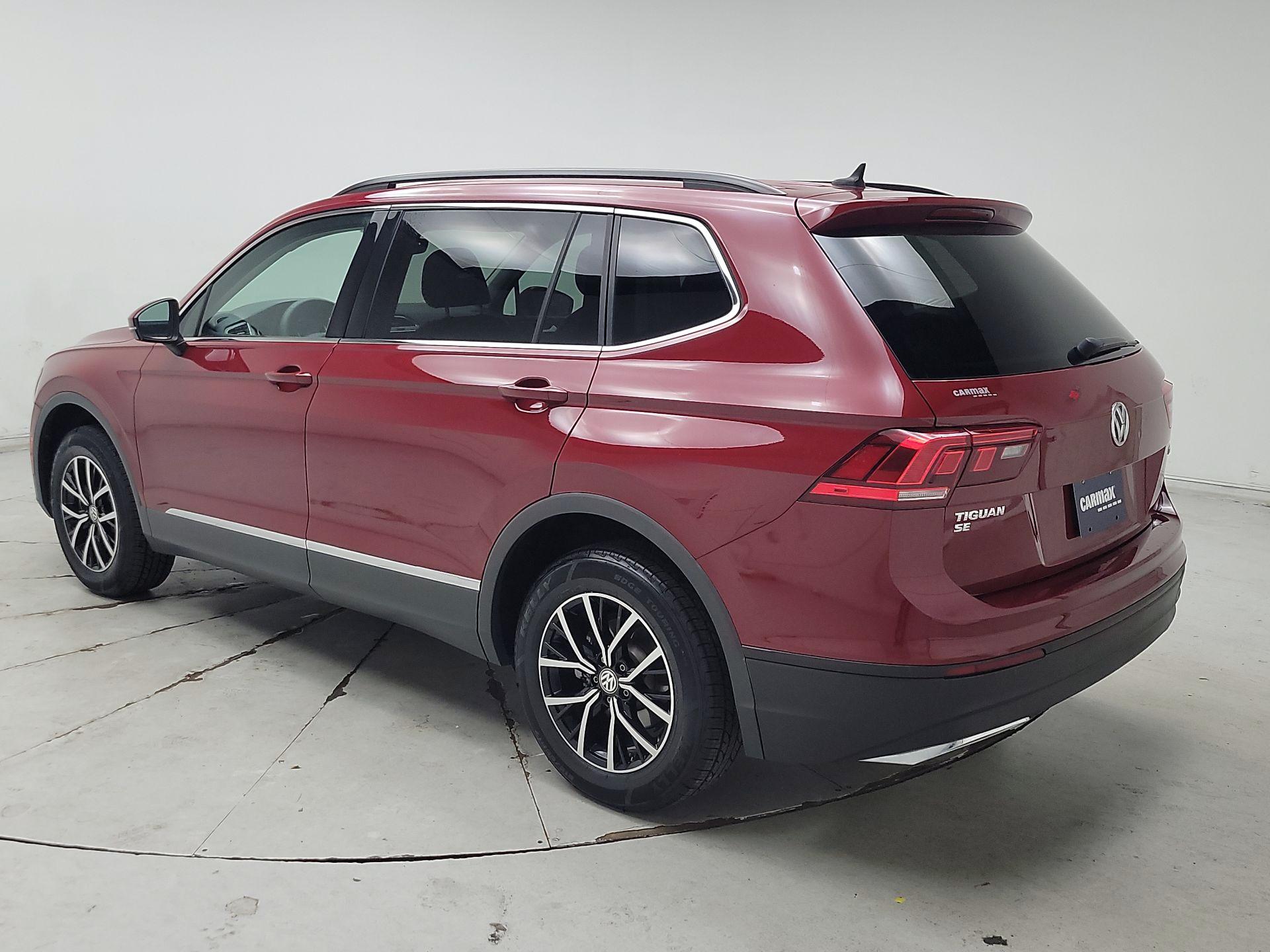 Thumbnail: 2021 Volkswagen Tiguan - 7