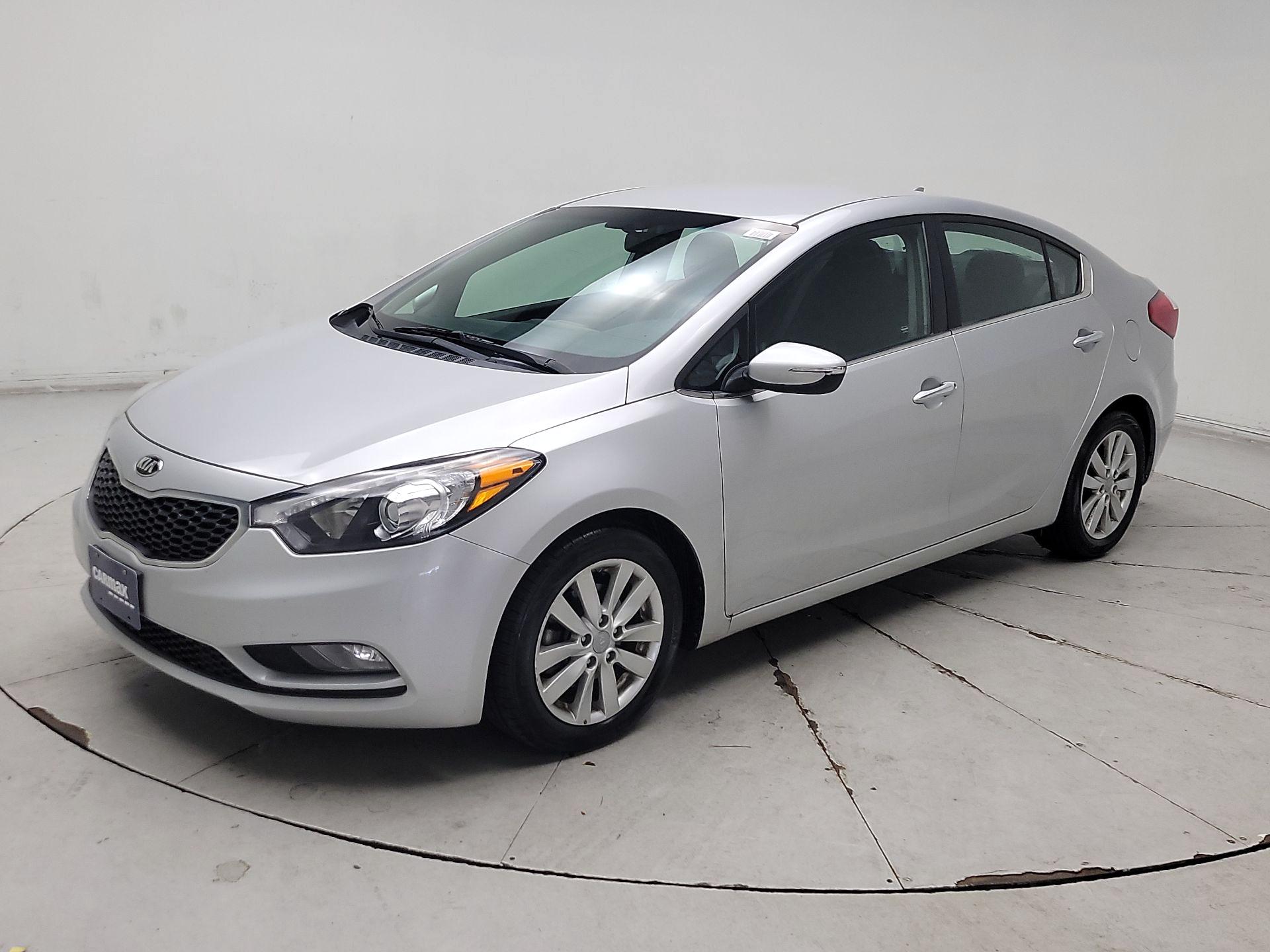 Thumbnail: 2015 Kia Forte - 3