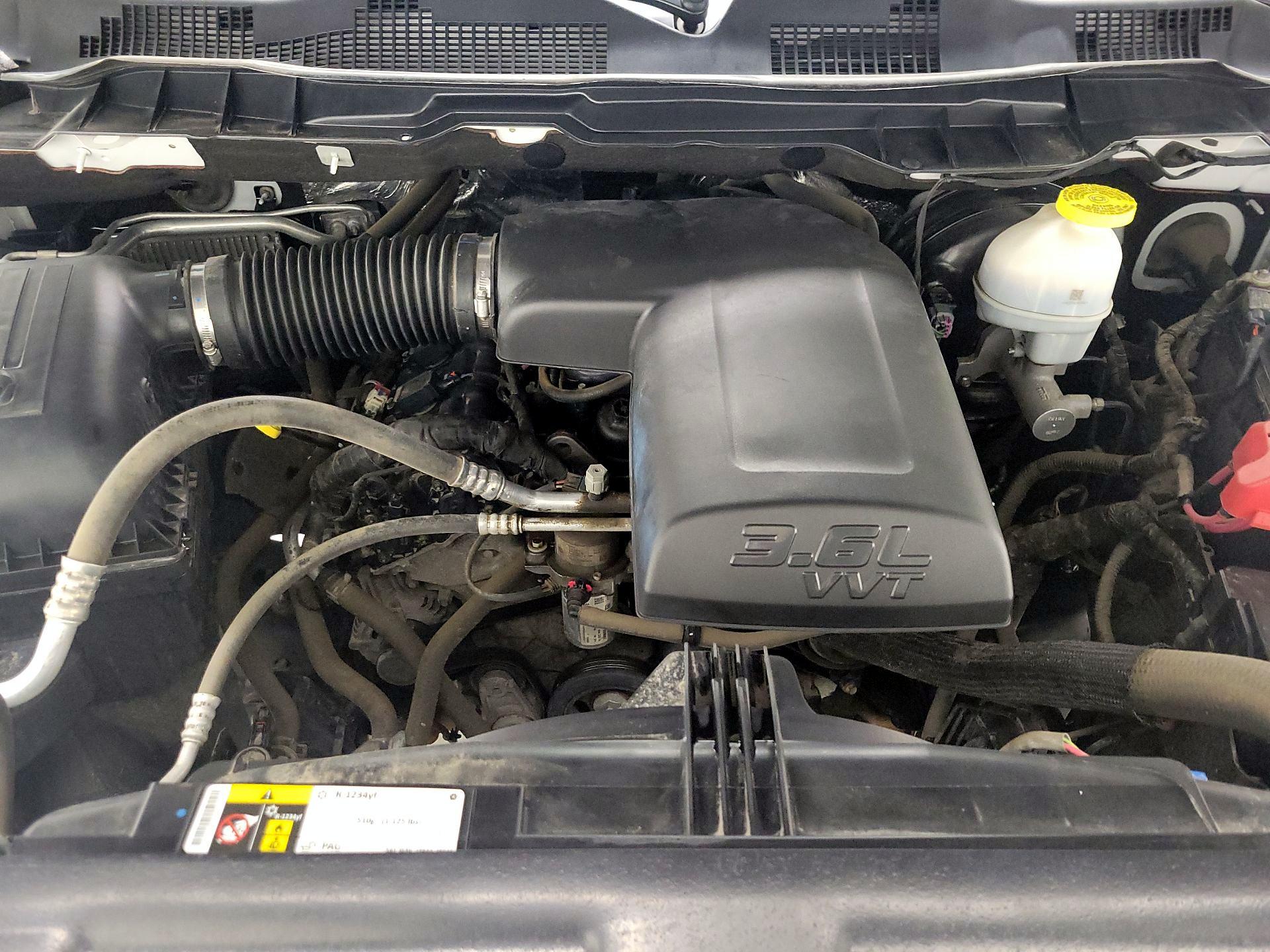 Thumbnail: 2020 RAM 1500 Classic - 19